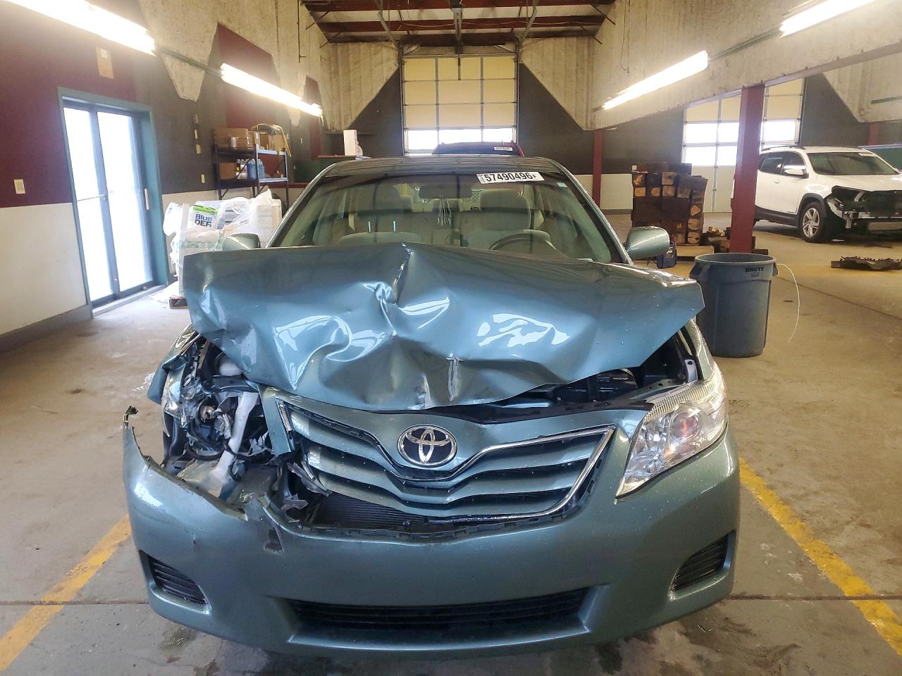 2010 Toyota Camry Le Teal vin: 4T1BF3EK3AU512733