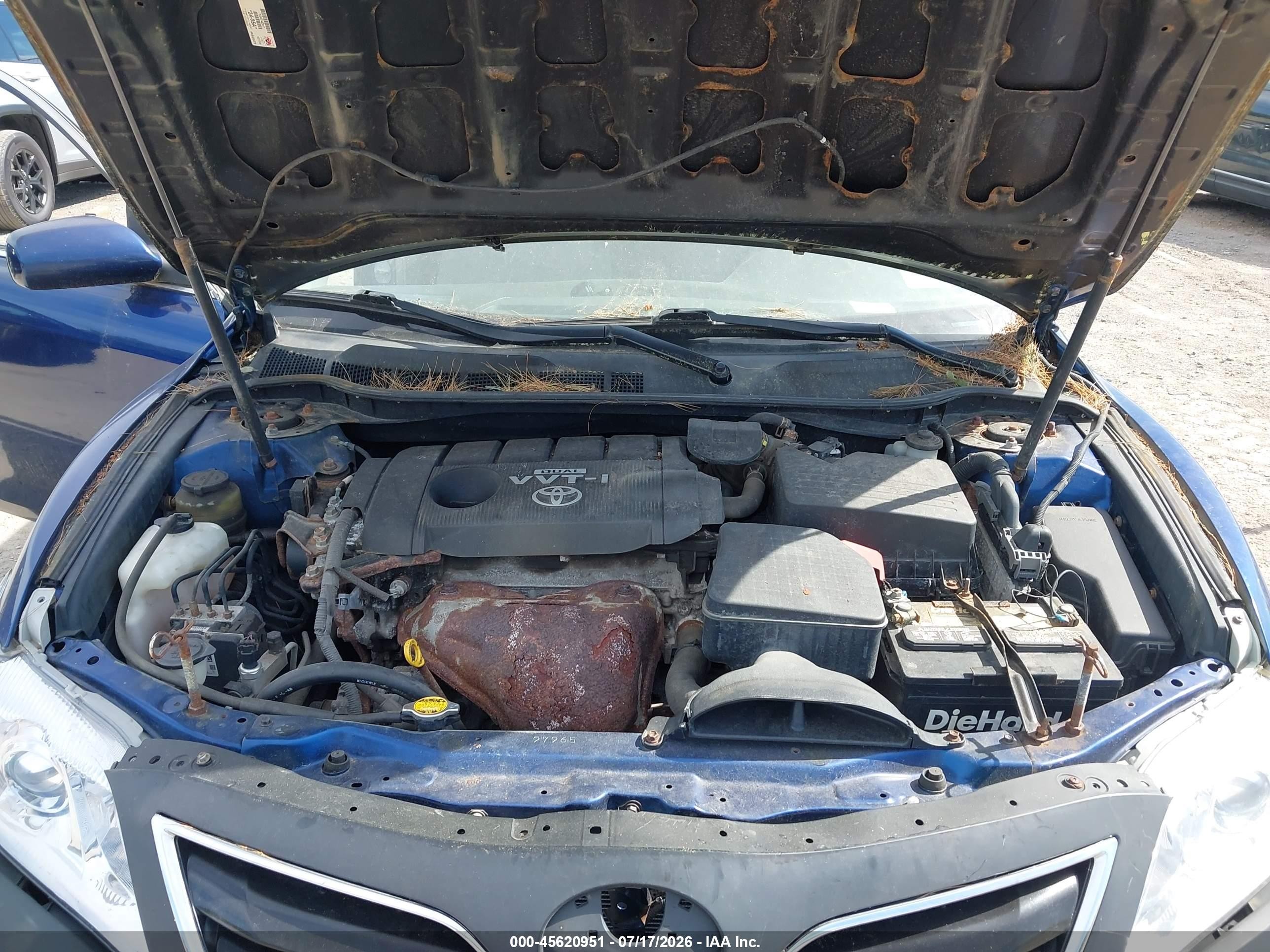 2010 Toyota Camry Le Blue vin: 4T1BF3EK3AU524140