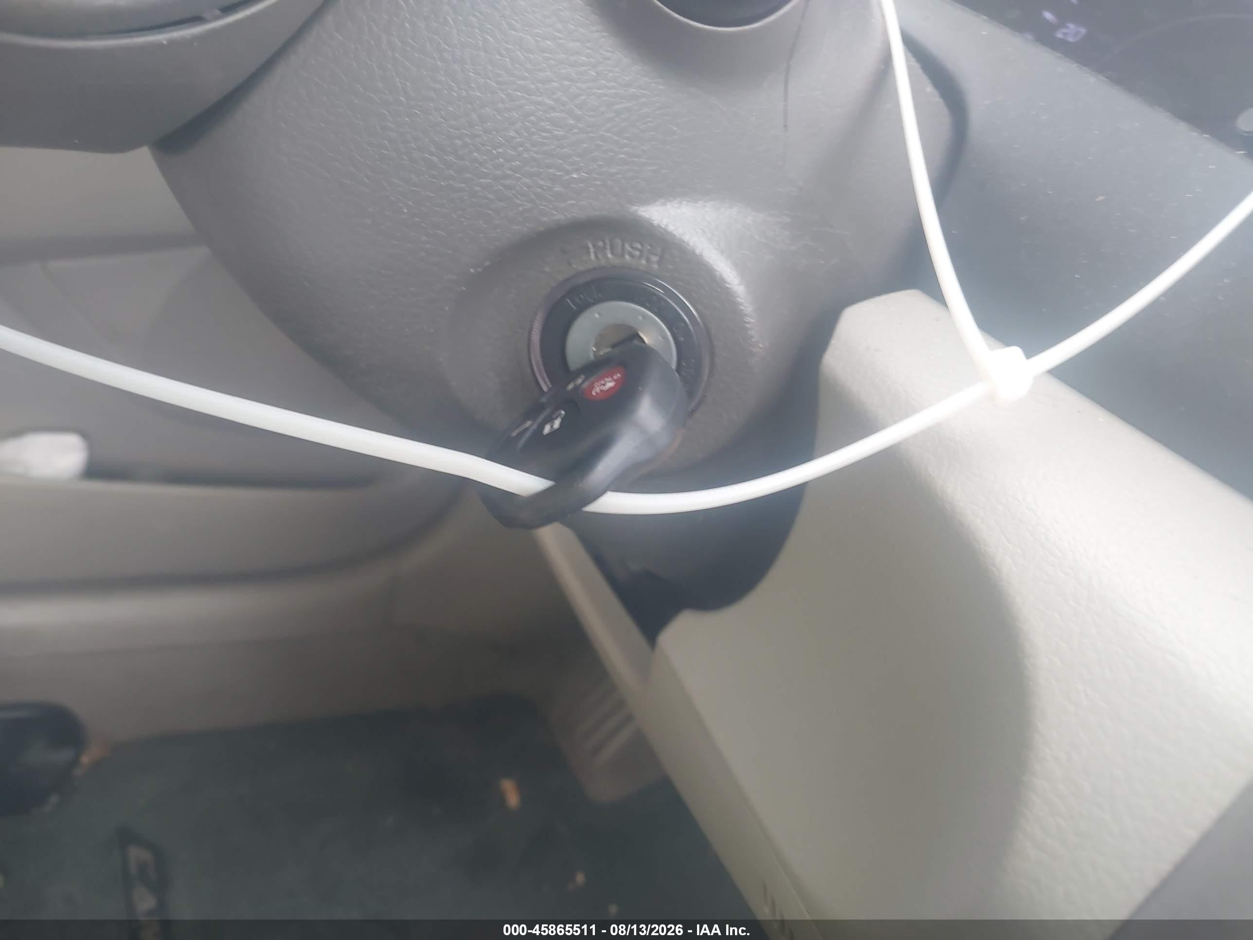 2010 Toyota Camry Le Зеленый vin: 4T1BF3EK3AU553363