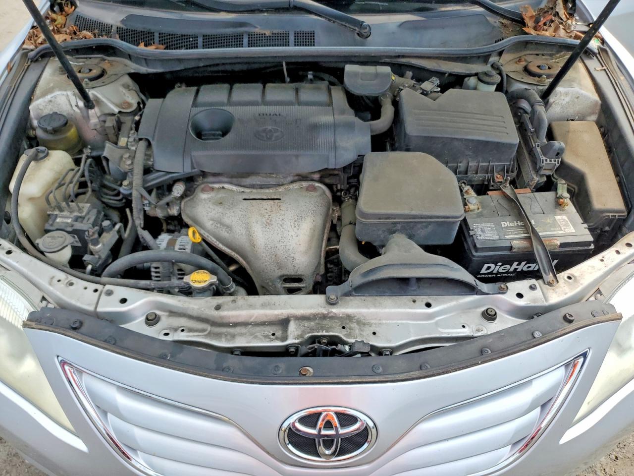 2010 Toyota Camry Silver vin: 4T1BF3EK3BU128341