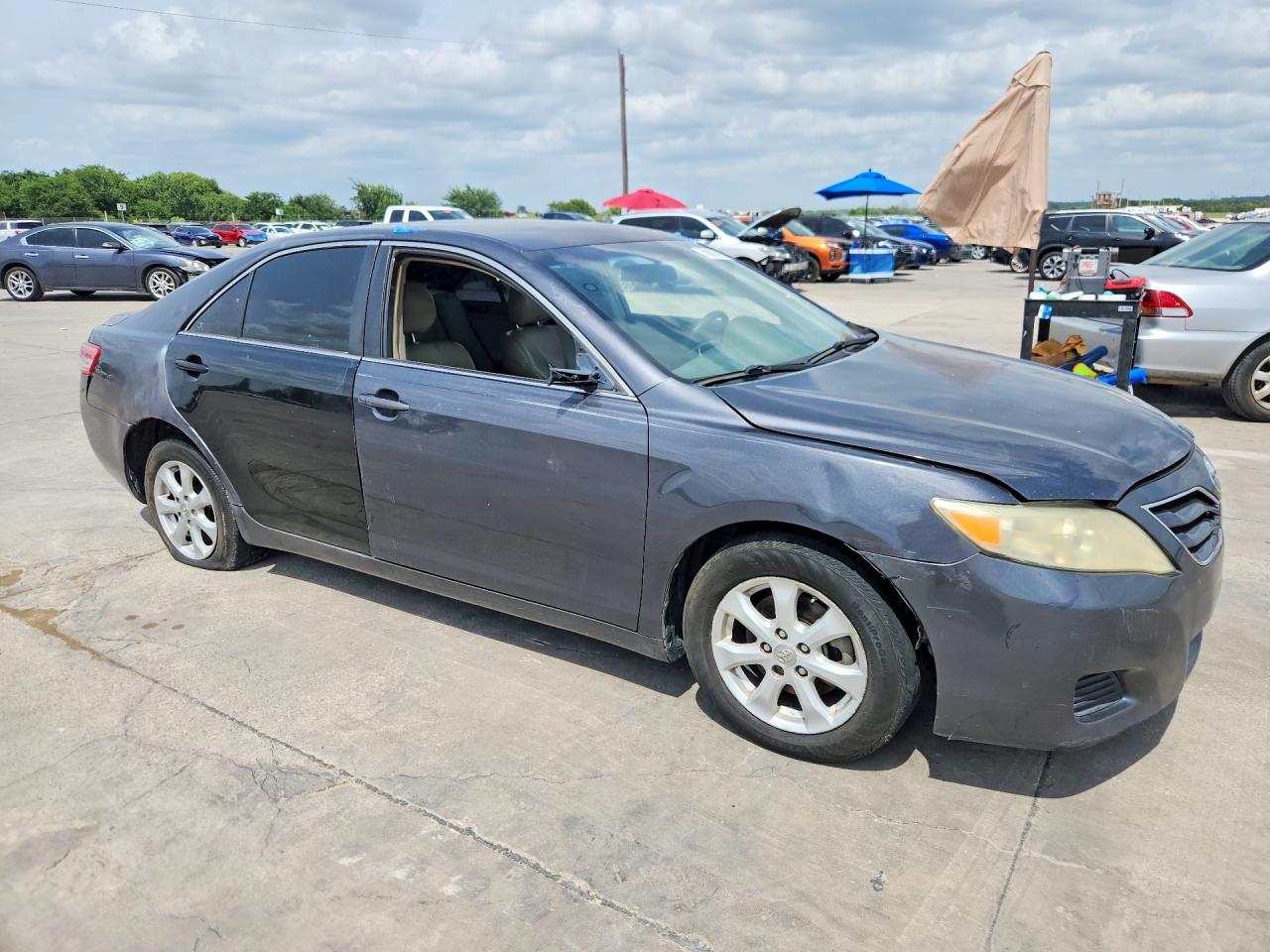 2011 Toyota Camry Le Серый vin: 4T1BF3EK3BU129022