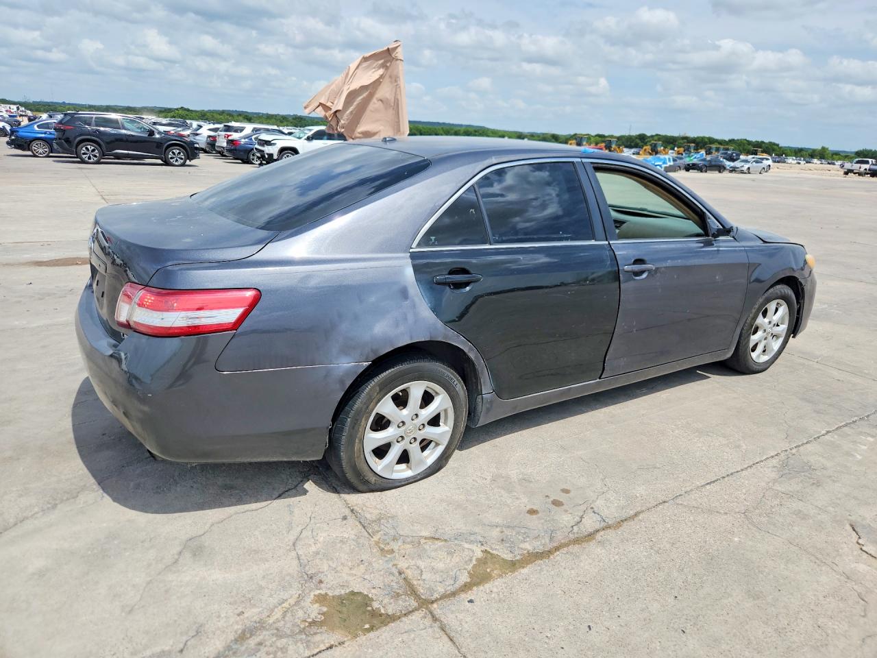 2011 Toyota Camry Le Серый vin: 4T1BF3EK3BU129022