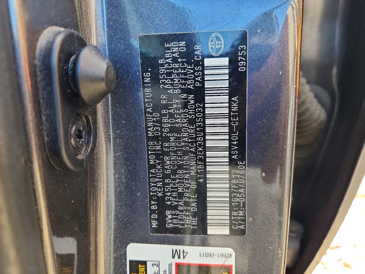 2011 Toyota Camry Le Gray vin: 4T1BF3EK3BU135032