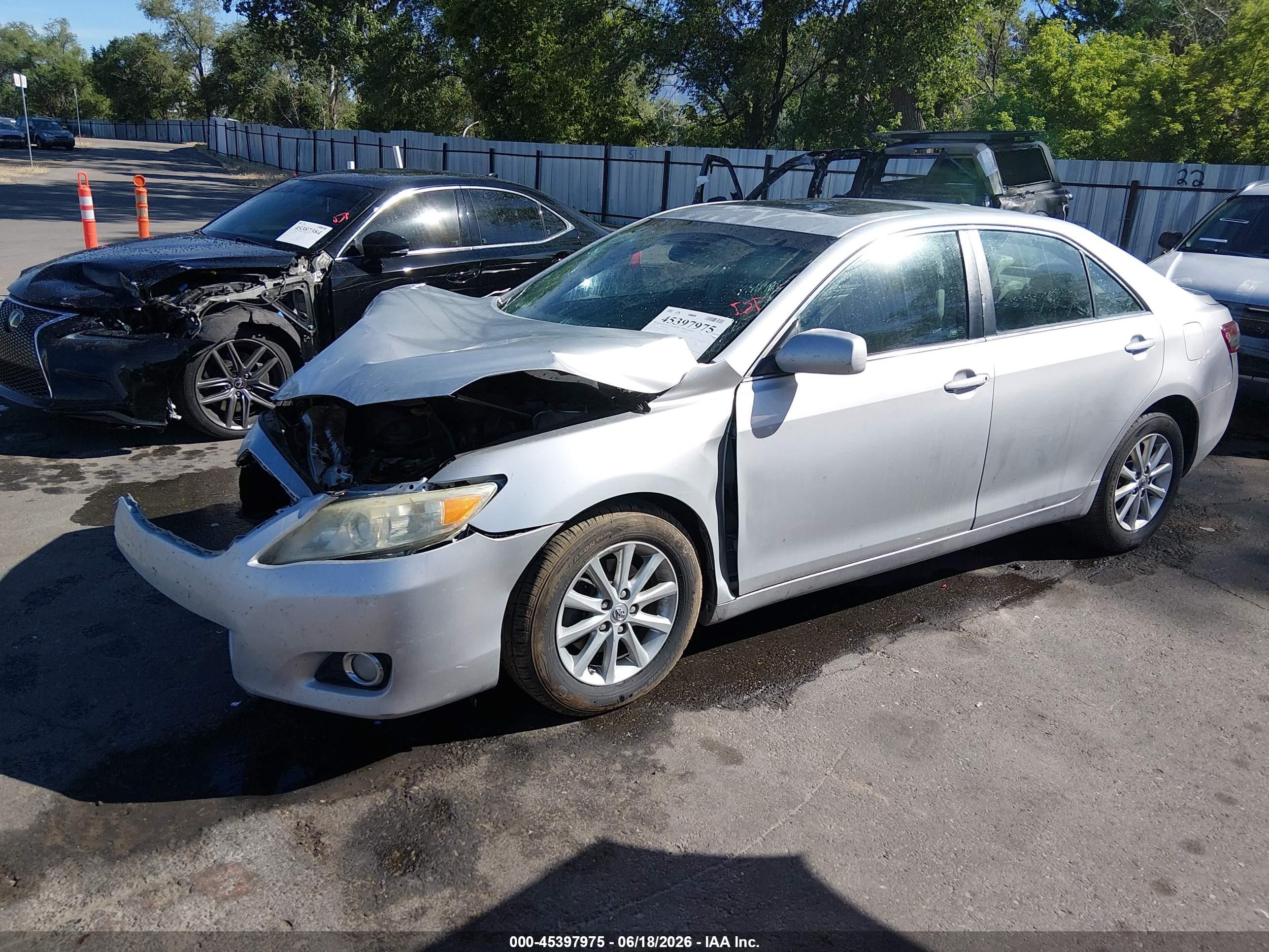 2011 Toyota Camry Xle Серебряный vin: 4T1BF3EK3BU135550