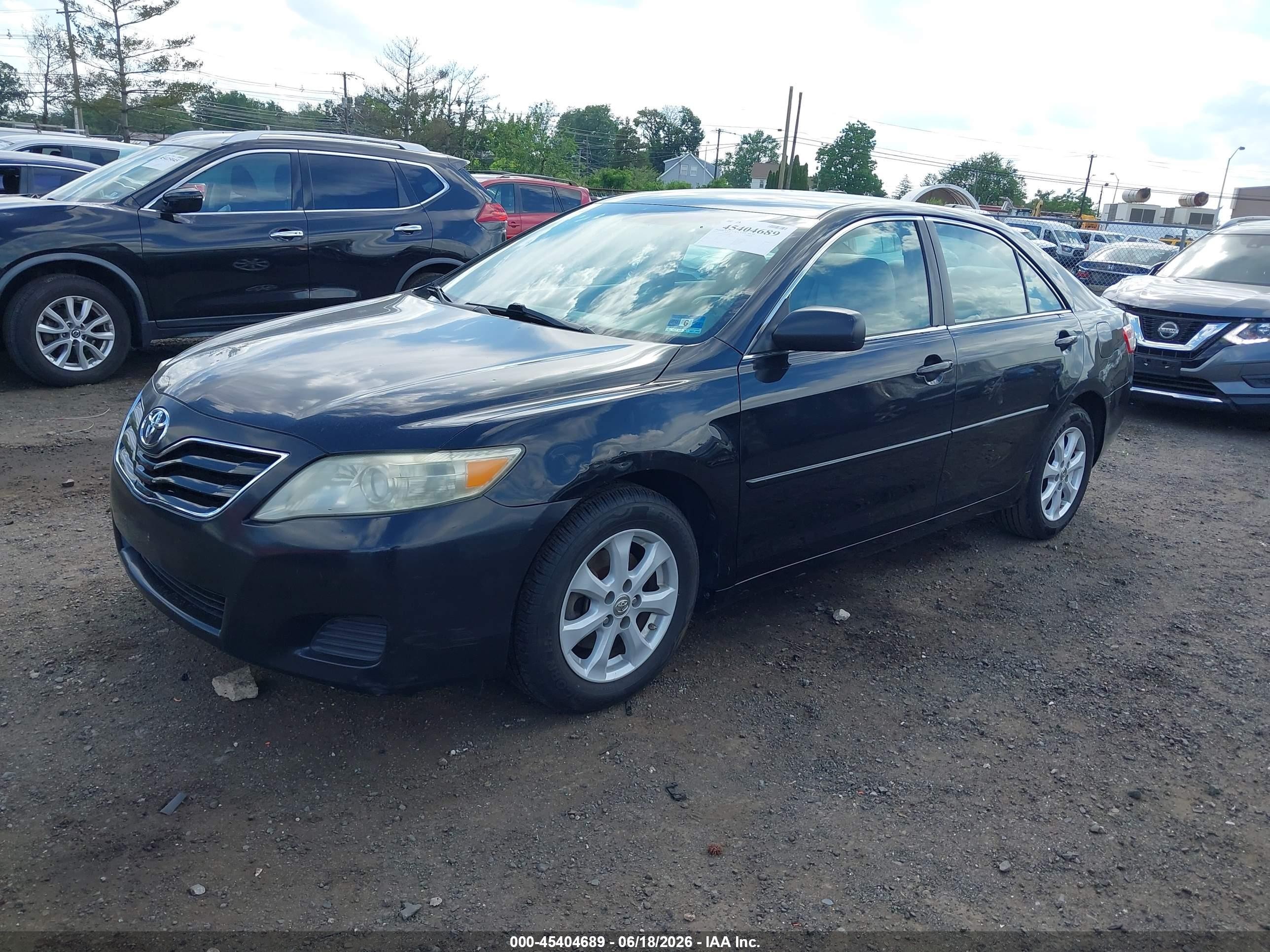 2011 Toyota Camry Le Black vin: 4T1BF3EK3BU150288