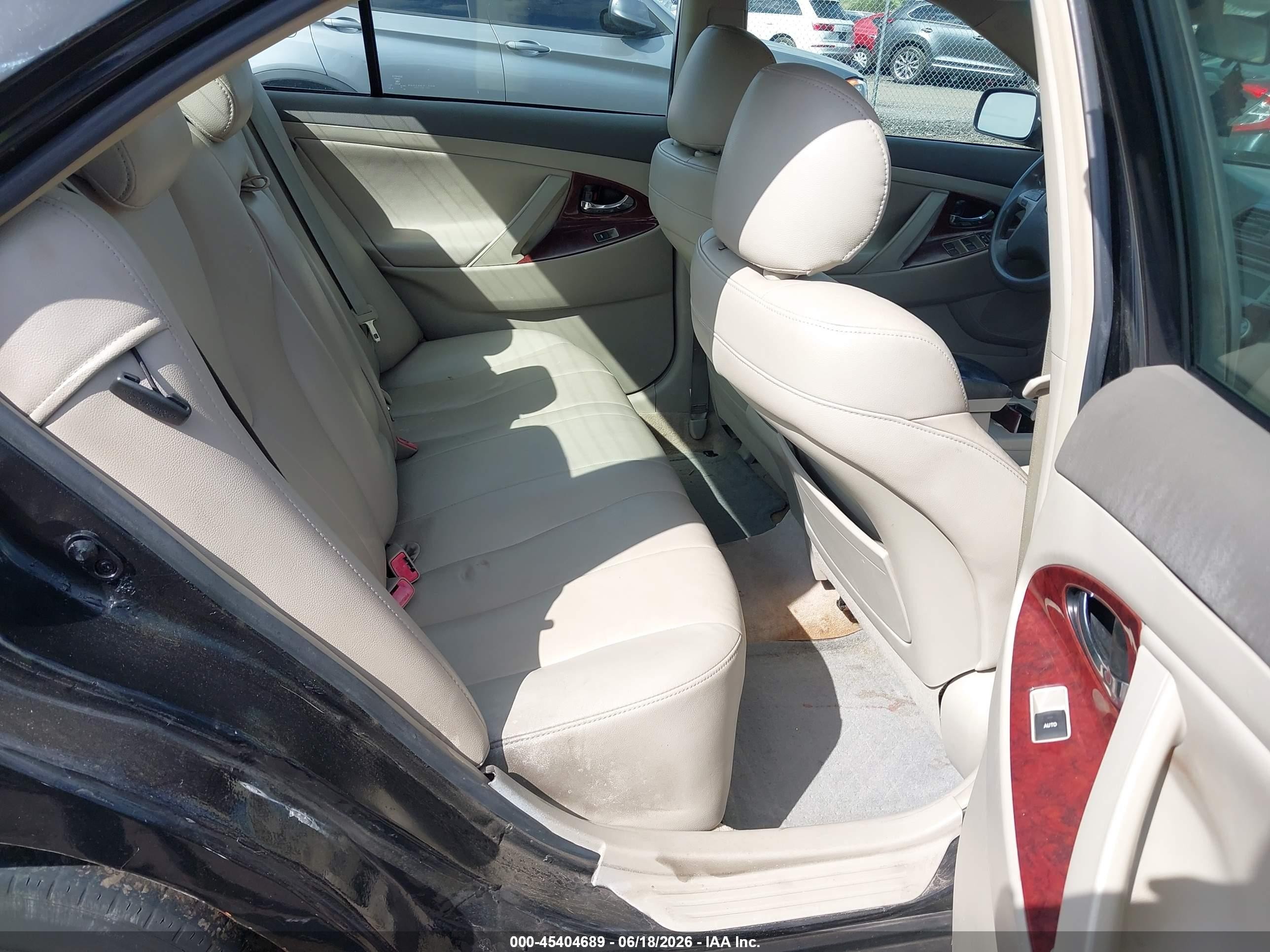 2011 Toyota Camry Le Black vin: 4T1BF3EK3BU150288