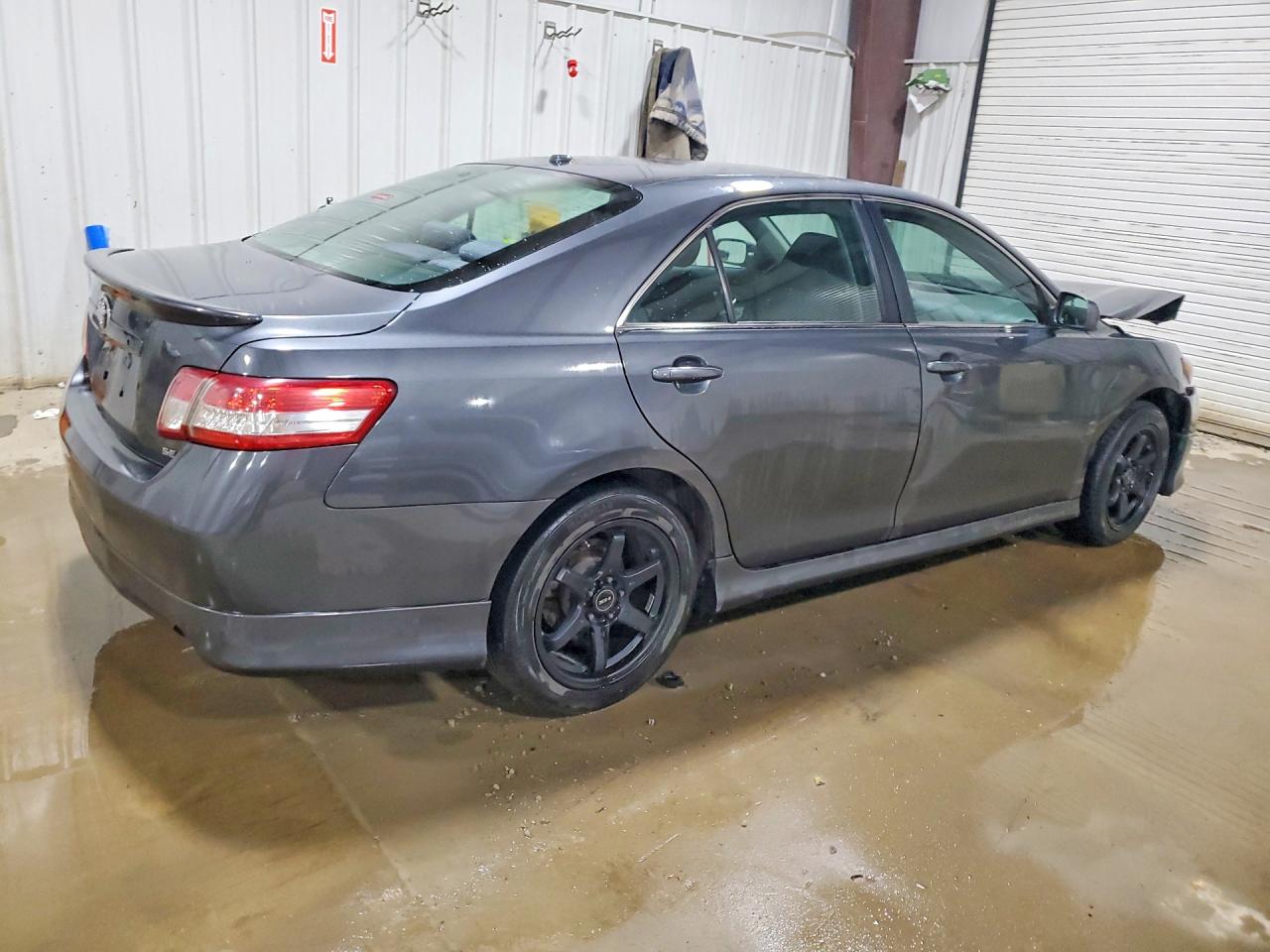 2011 Toyota Camry Se Gray vin: 4T1BF3EK3BU158066