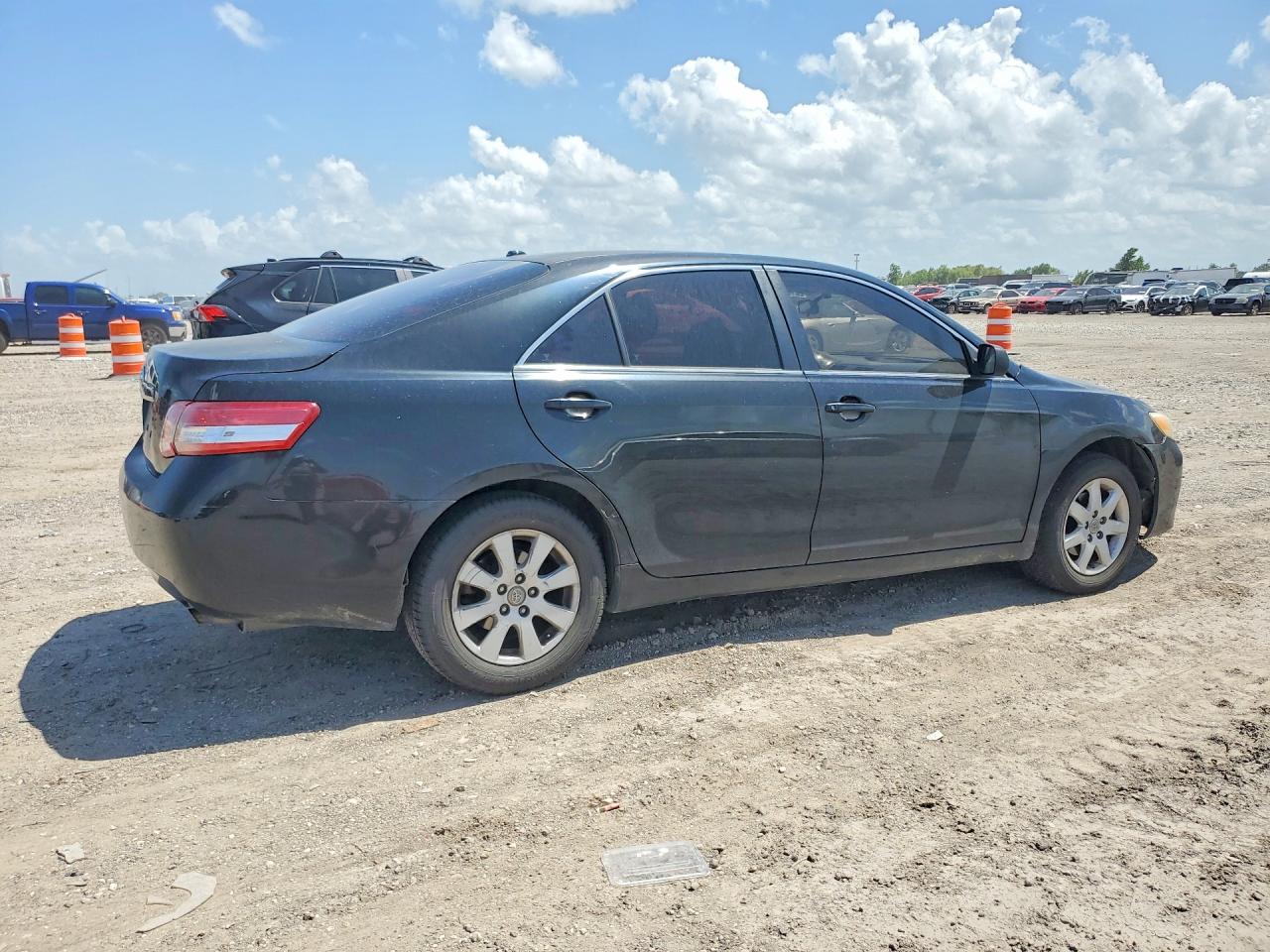 2011 Toyota Camry Base Black vin: 4T1BF3EK3BU197224