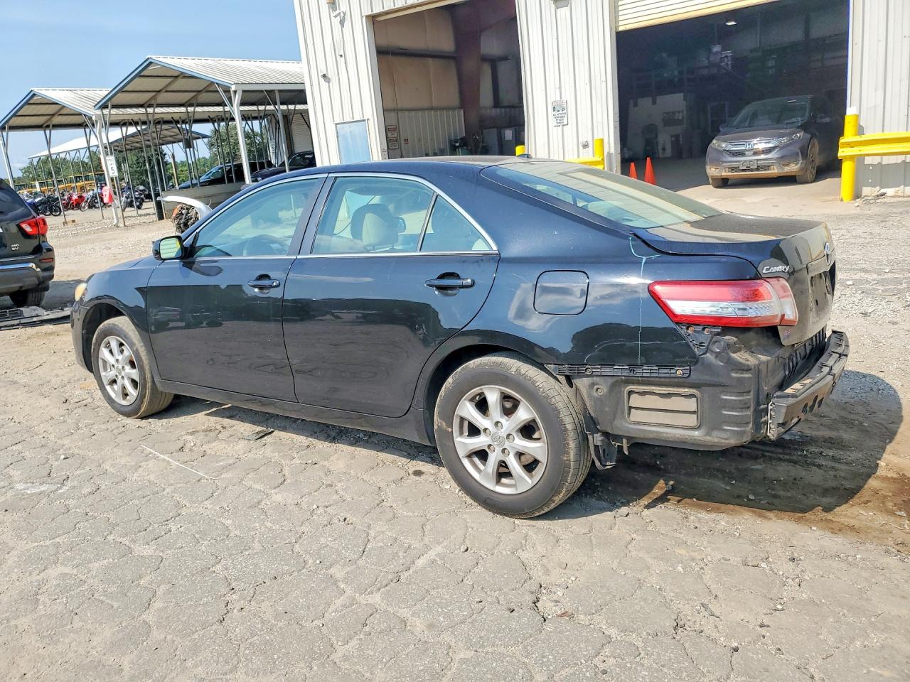 2011 Toyota Camry Le Black vin: 4T1BF3EK3BU205158