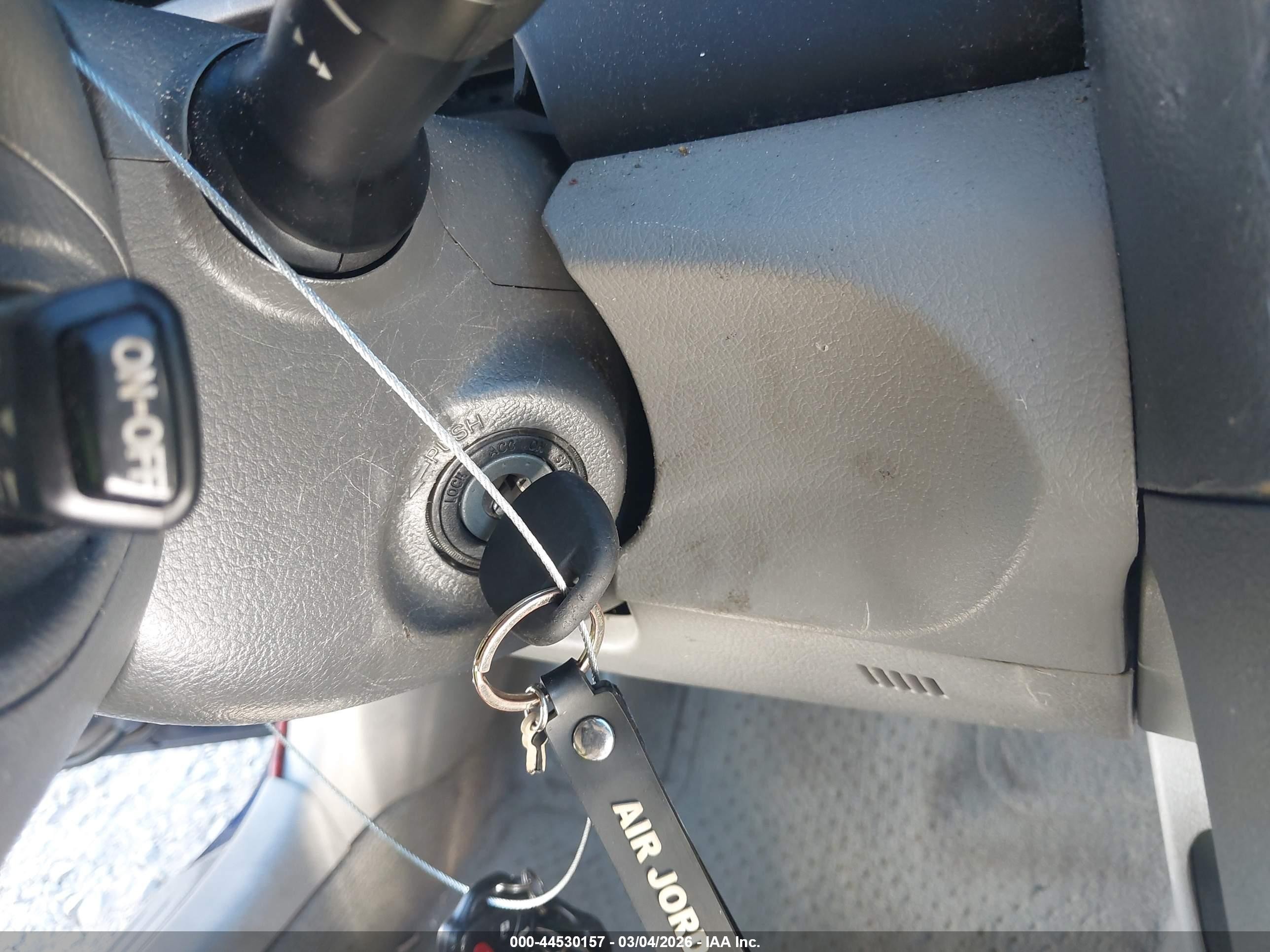 2011 Toyota Camry Le Blue vin: 4T1BF3EK3BU591435
