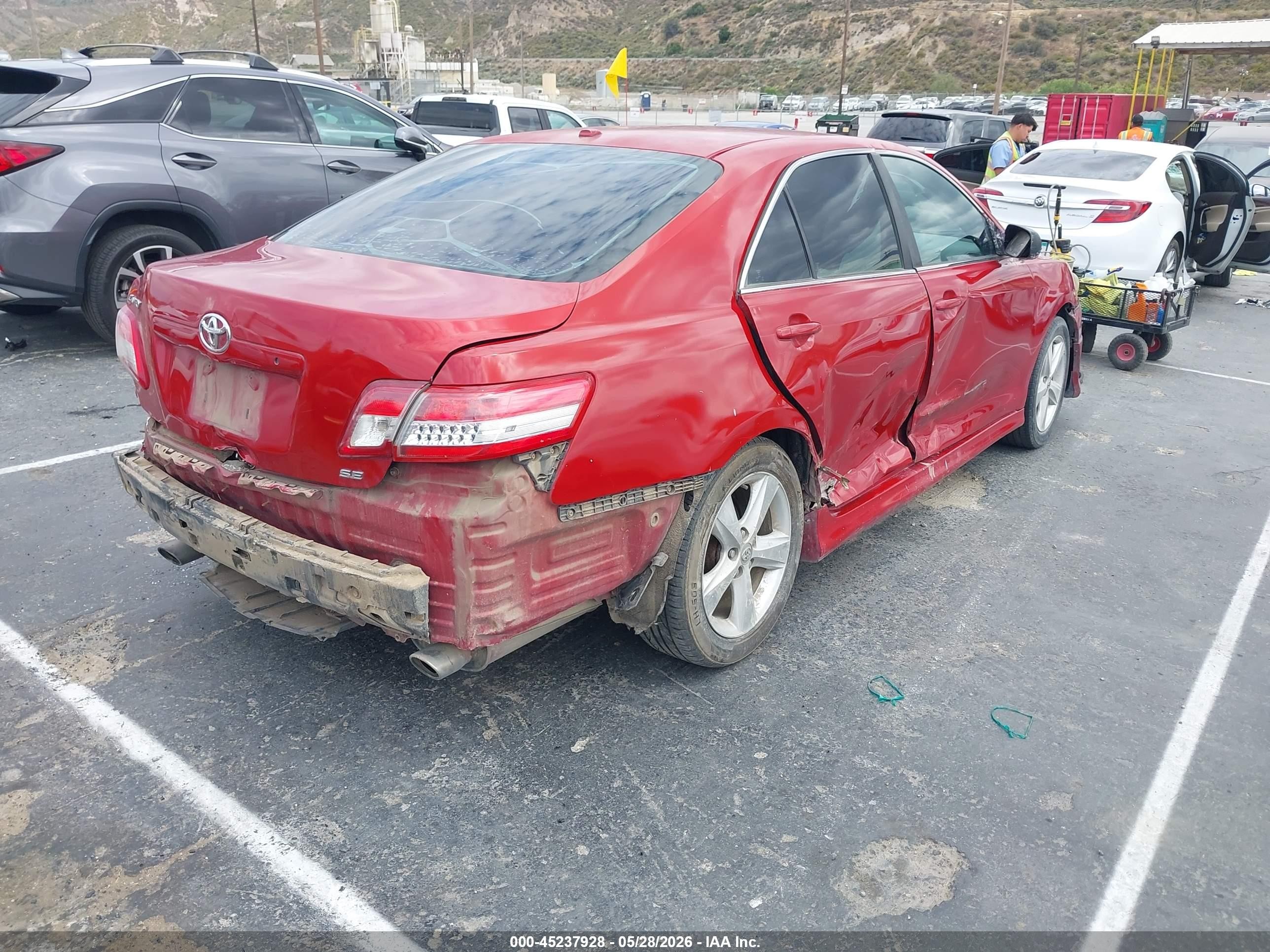 2011 Toyota Camry Se Red vin: 4T1BF3EK3BU592777