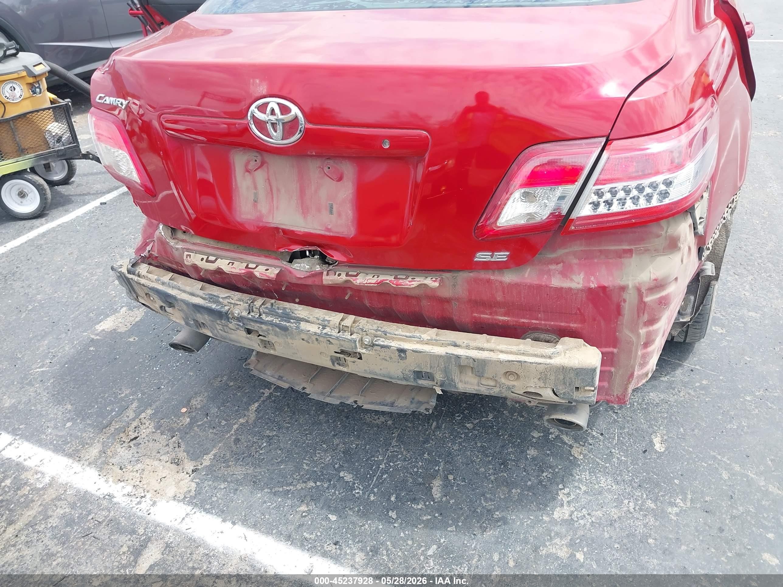 2011 Toyota Camry Se Red vin: 4T1BF3EK3BU592777