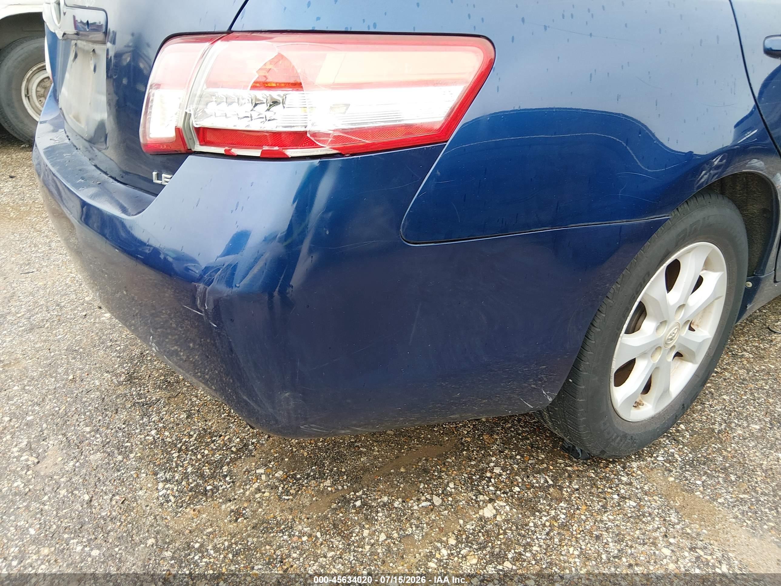 2011 Toyota Camry Le Blue vin: 4T1BF3EK3BU596182