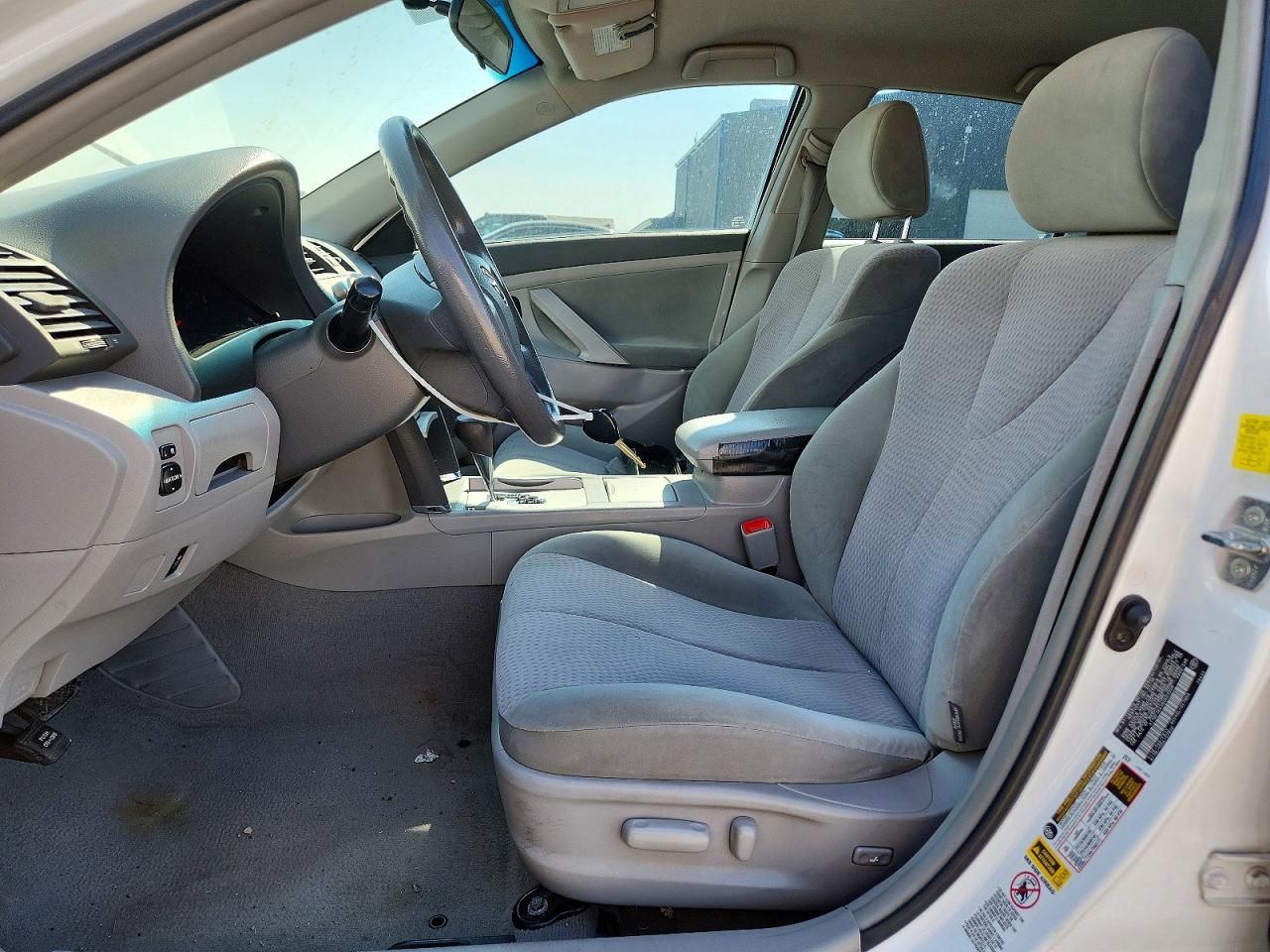 2011 Toyota Camry Le White vin: 4T1BF3EK3BU603356