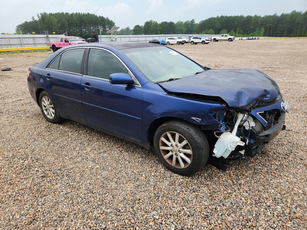 2011 Toyota Camry Xle Blue vin: 4T1BF3EK3BU607231