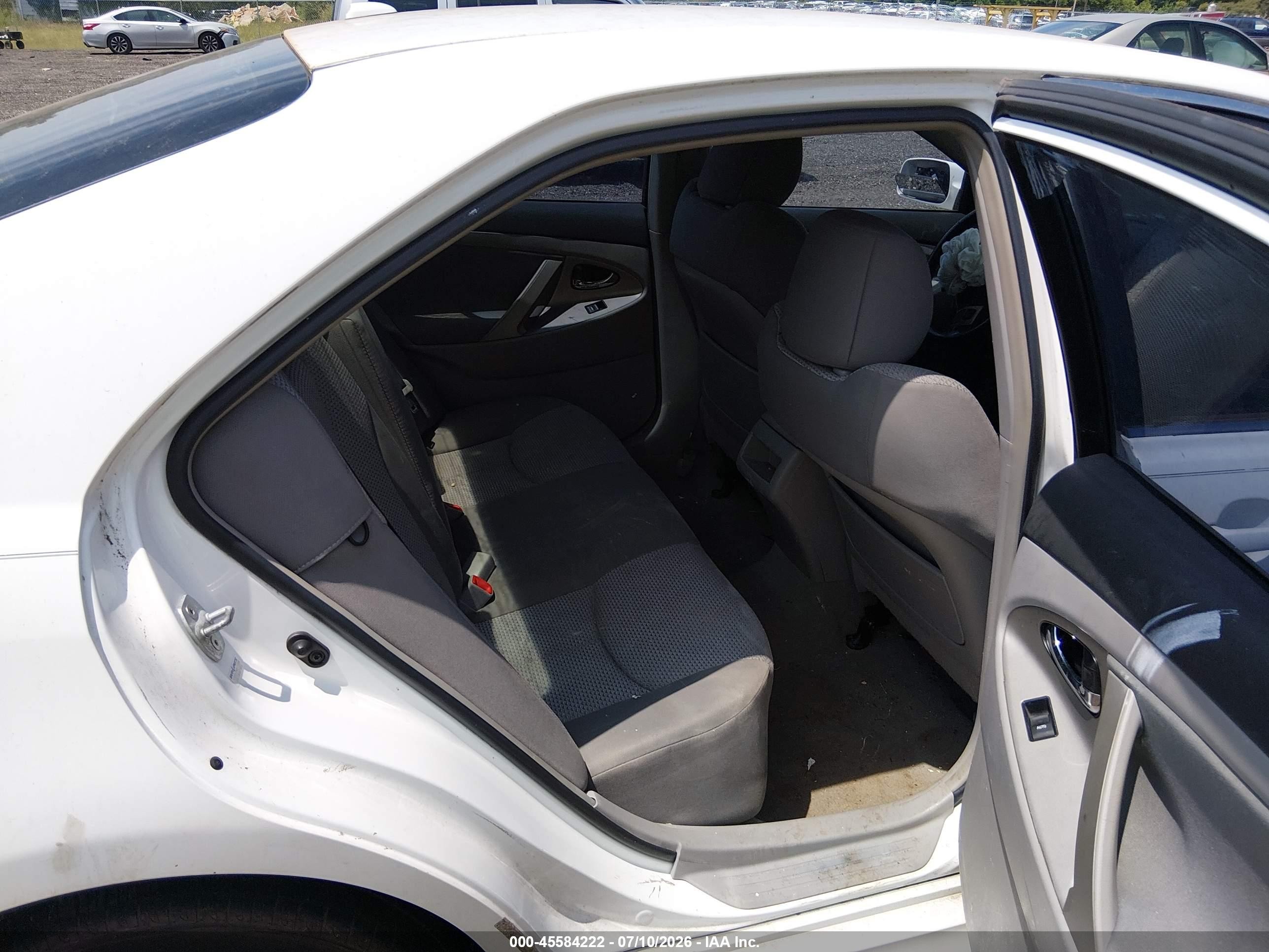 2011 Toyota Camry Se White vin: 4T1BF3EK3BU615040