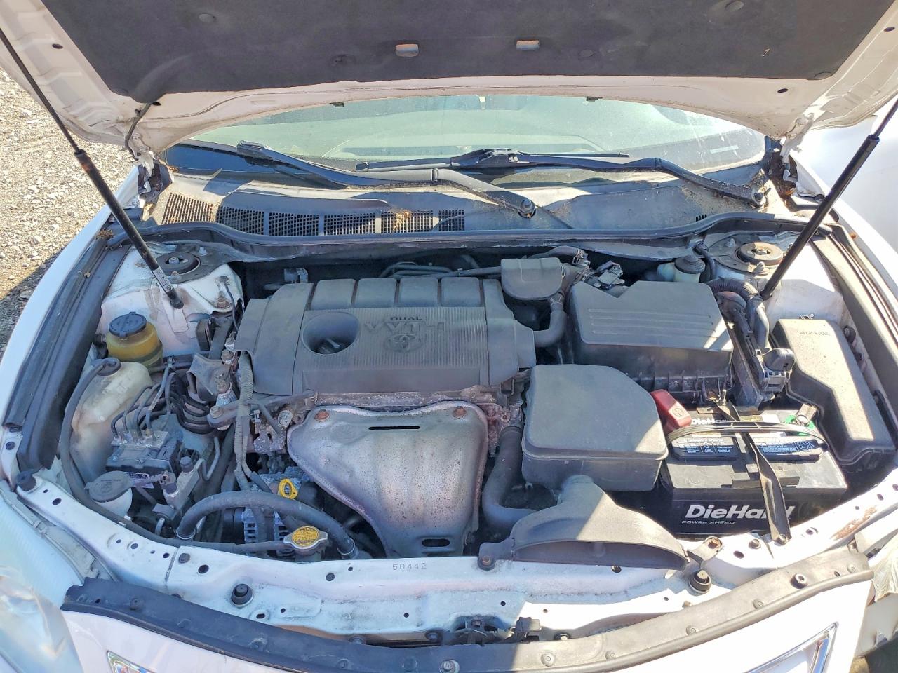 2011 Toyota Camry Base White vin: 4T1BF3EK3BU615720