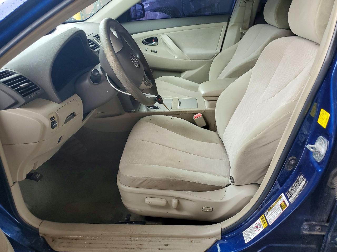 2011 Toyota Camry Le Blue vin: 4T1BF3EK3BU621971
