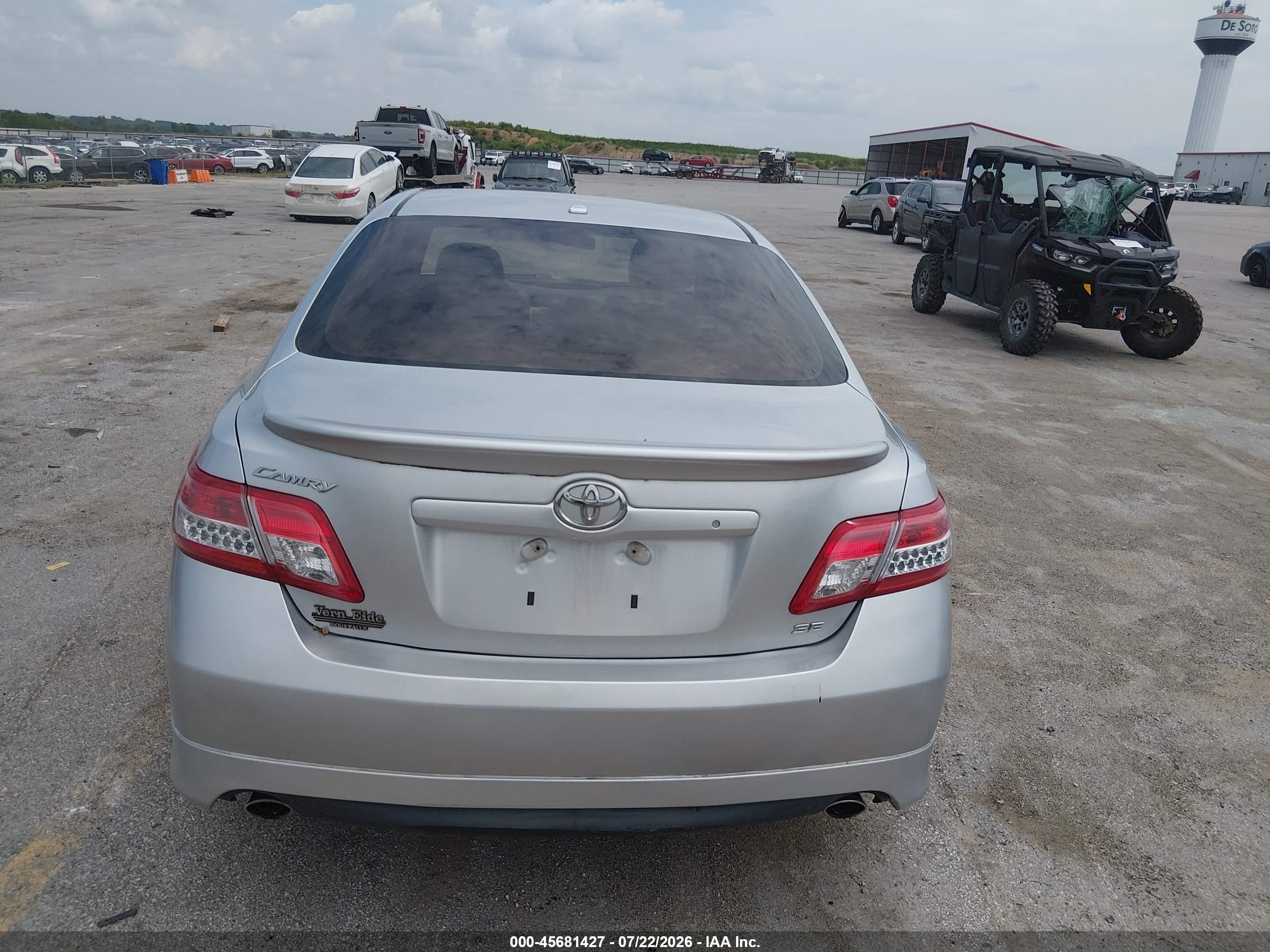 2011 Toyota Camry Se Серебряный vin: 4T1BF3EK3BU634171