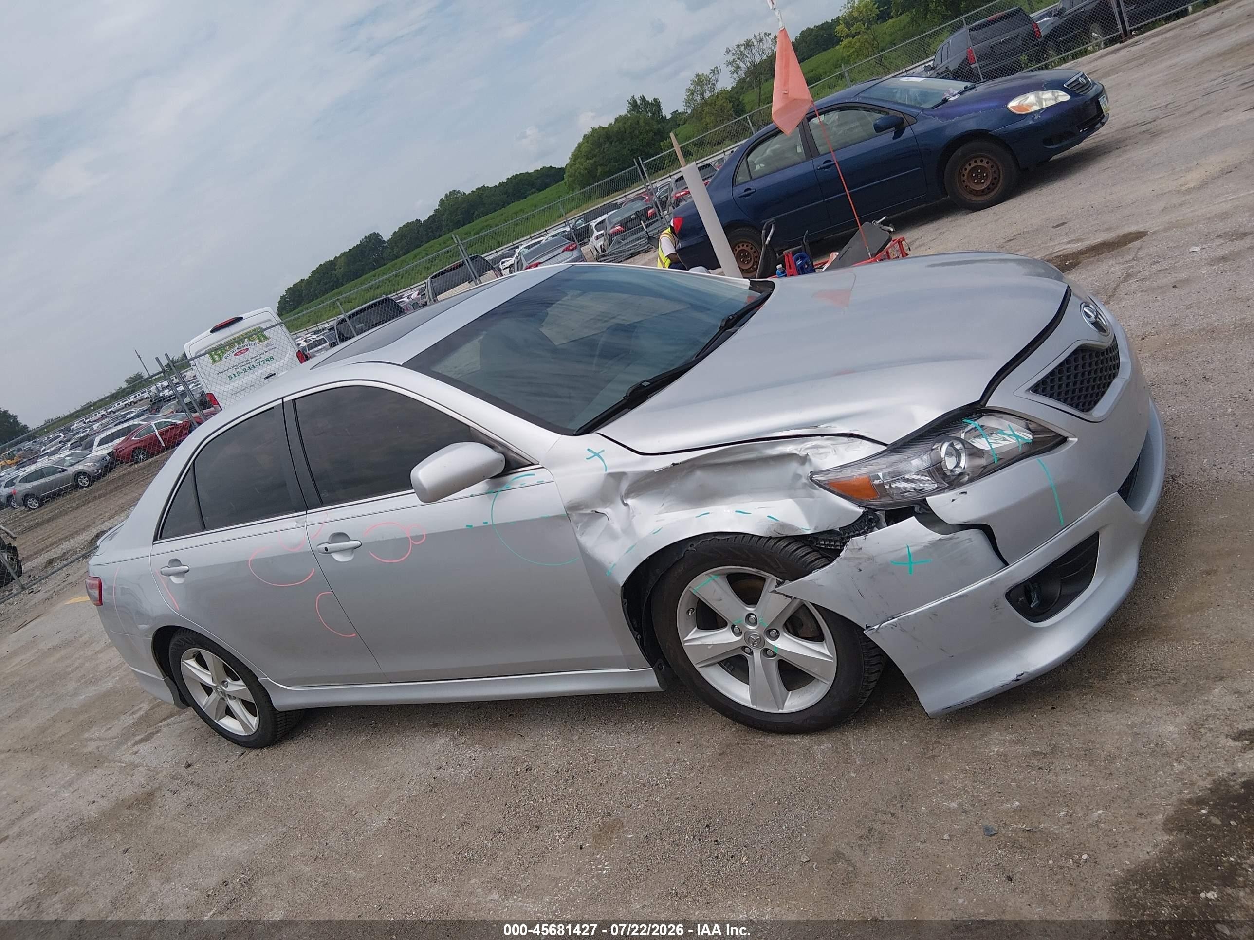 2011 Toyota Camry Se Серебряный vin: 4T1BF3EK3BU634171