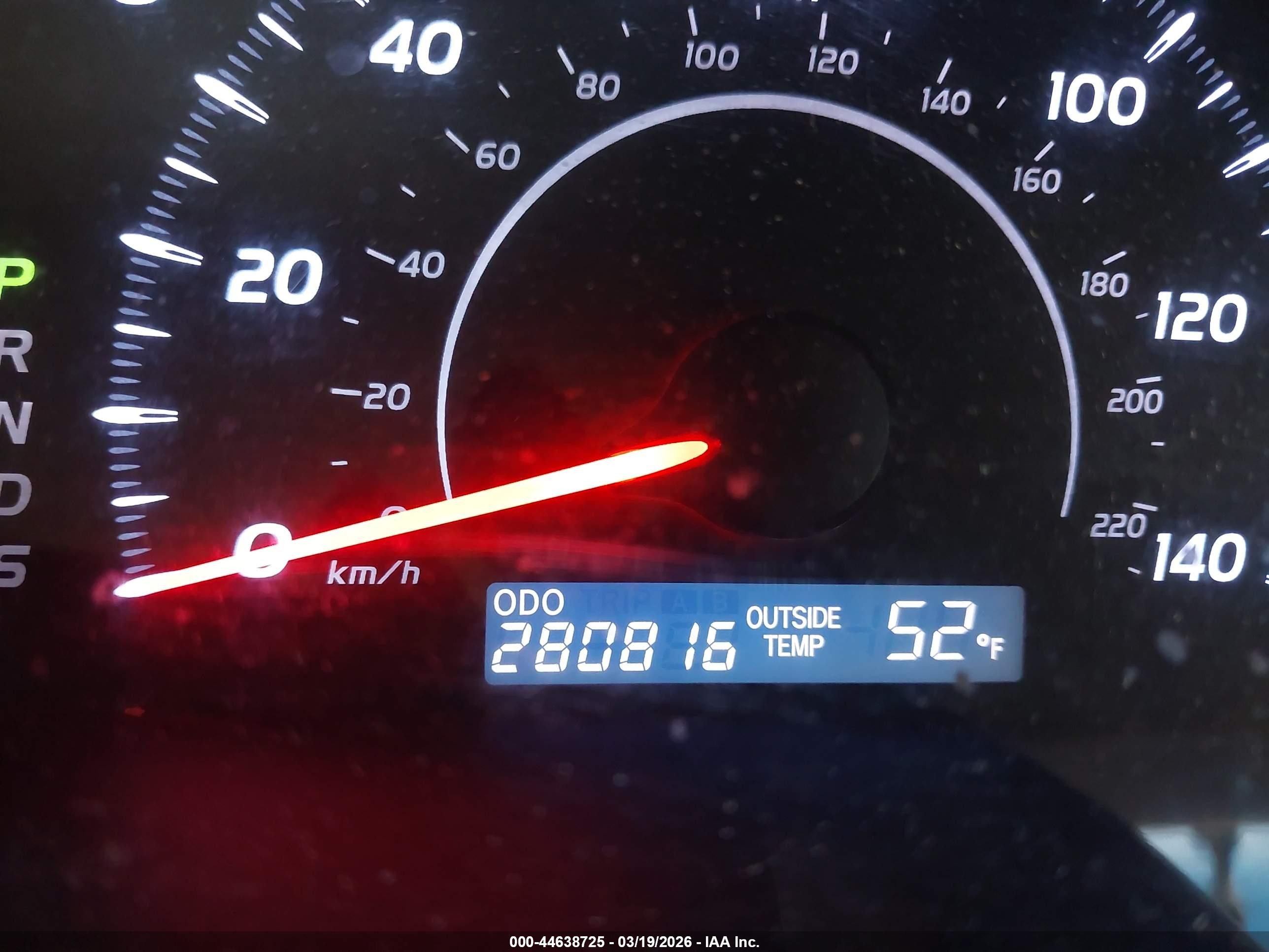 2011 Toyota Camry Le Green vin: 4T1BF3EK3BU638690