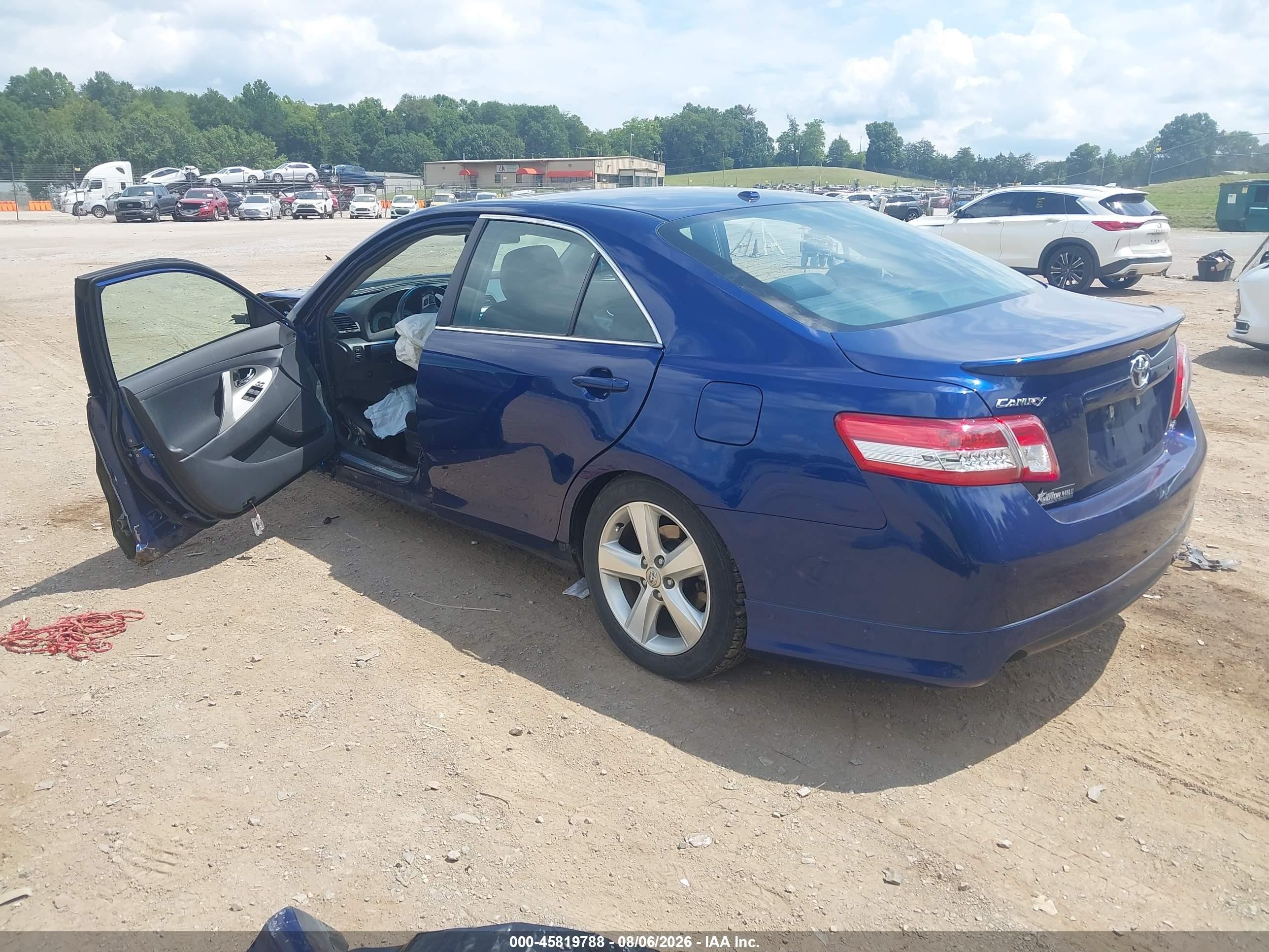 2011 Toyota Camry Se Blue vin: 4T1BF3EK3BU642819