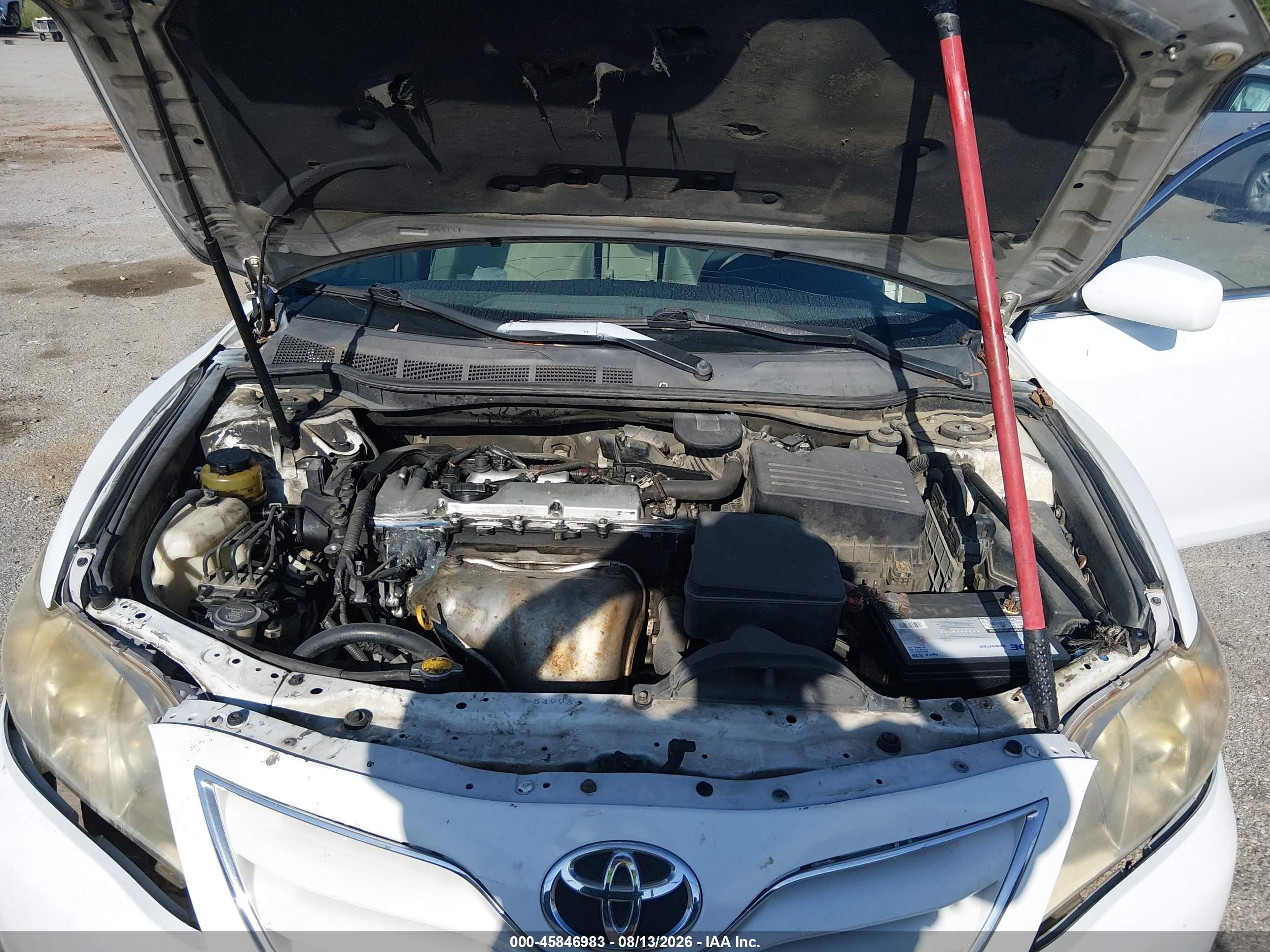 2011 Toyota Camry Le Белый vin: 4T1BF3EK3BU649494