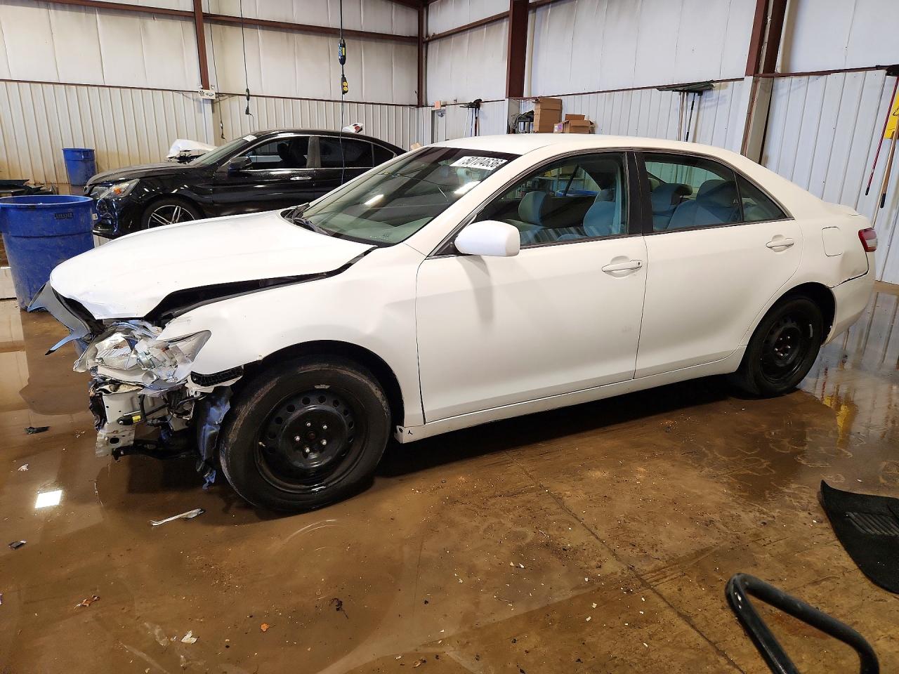 2011 Toyota Camry Le Белый vin: 4T1BF3EK3BU656526