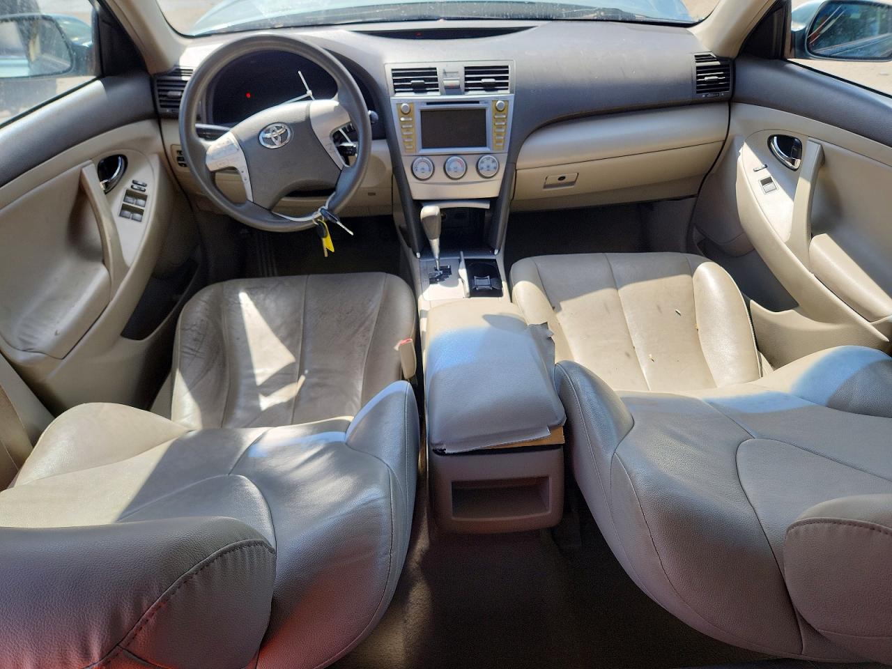 2011 Toyota Camry Le Green vin: 4T1BF3EK3BU659135