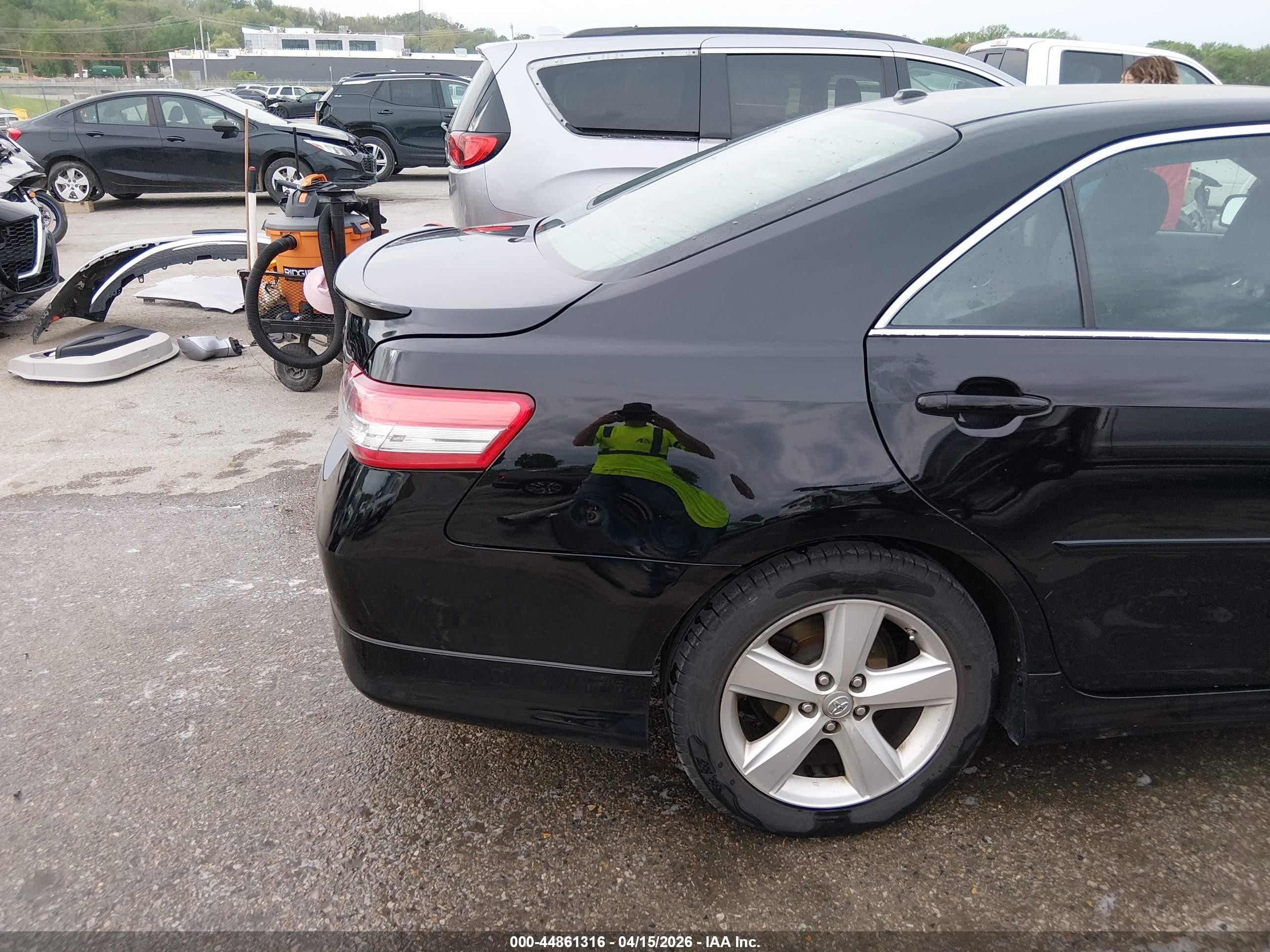 2011 Toyota Camry Se Черный vin: 4T1BF3EK3BU662181