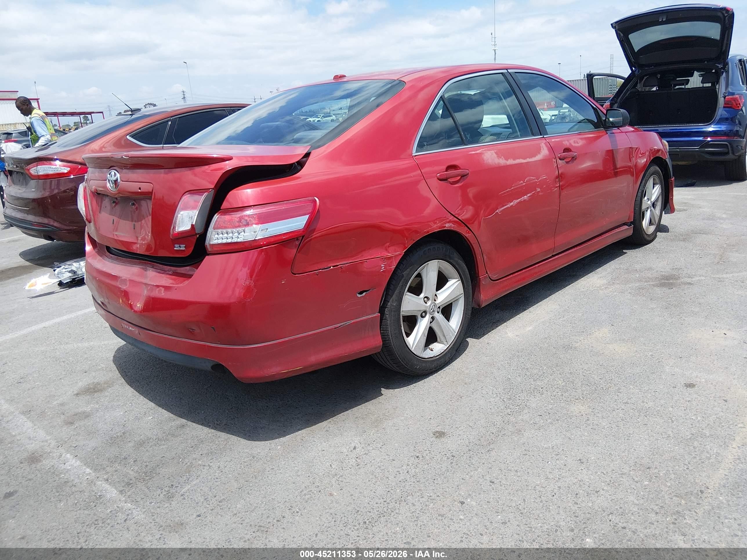 2011 Toyota Camry Se Красный vin: 4T1BF3EK3BU712285