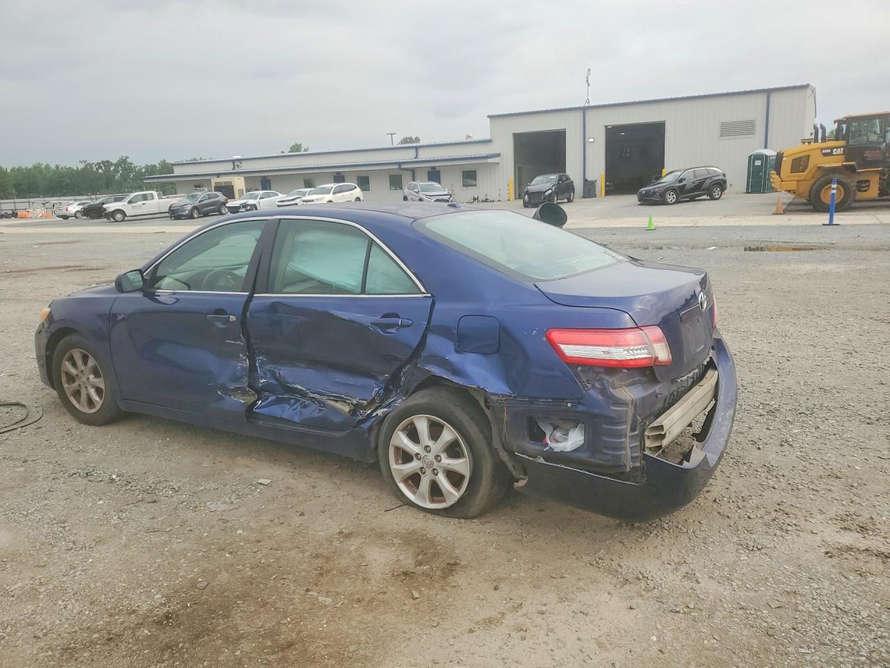 2011 Toyota Camry Le Blue vin: 4T1BF3EK3BU712707