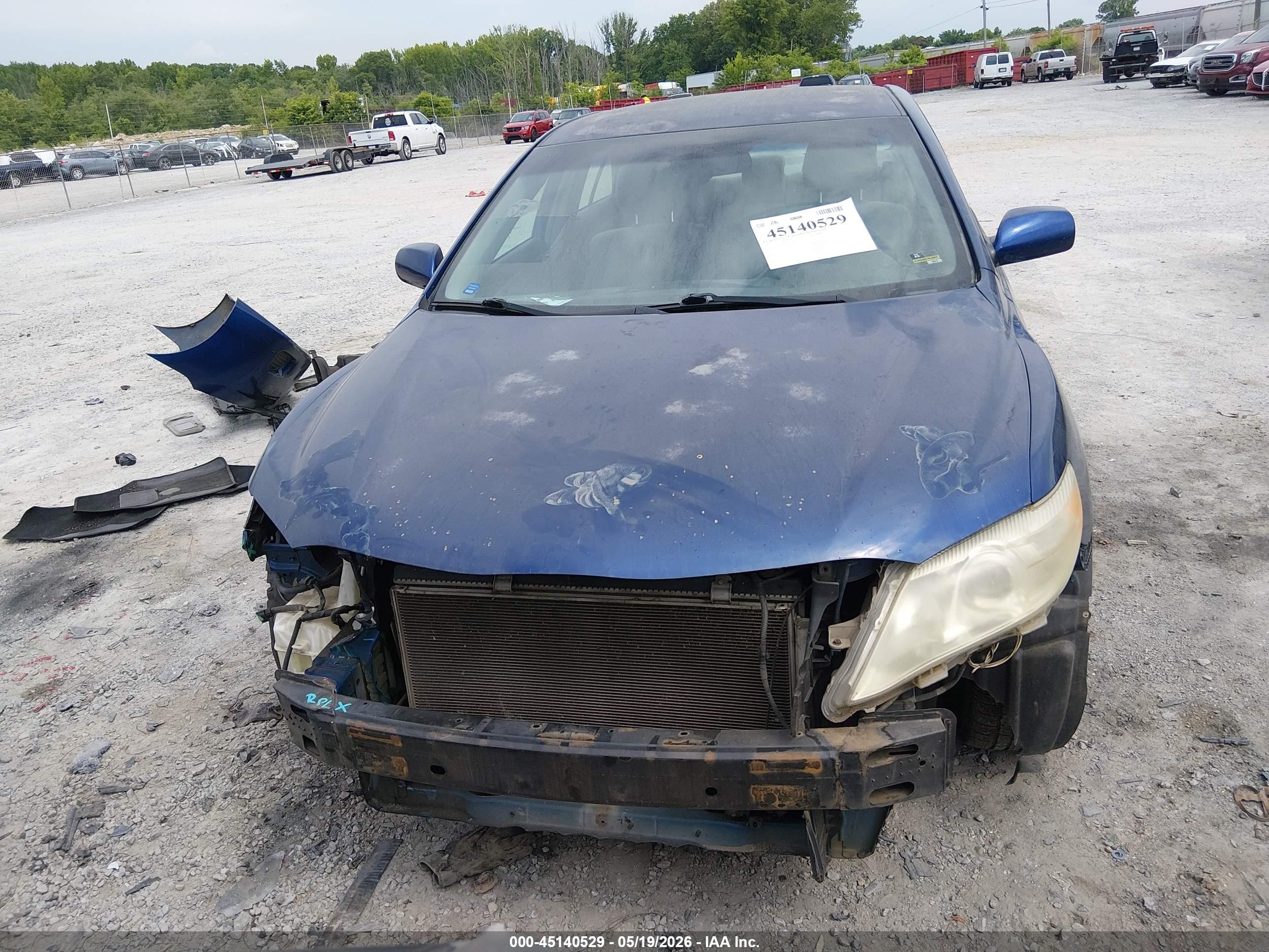 2011 Toyota Camry Le Blue vin: 4T1BF3EK3BU718586