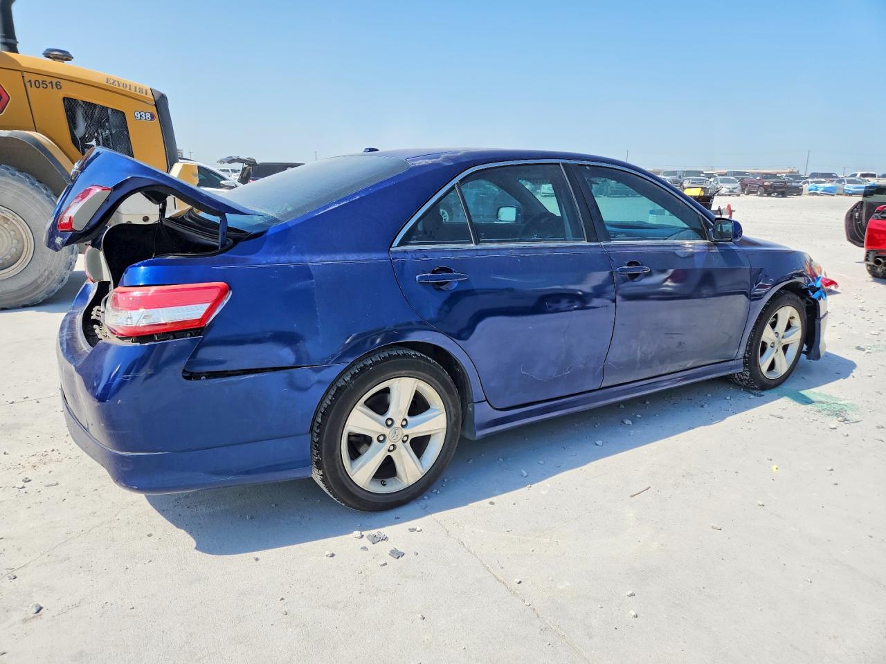 2011 Toyota Camry Se Blue vin: 4T1BF3EK3BU747943
