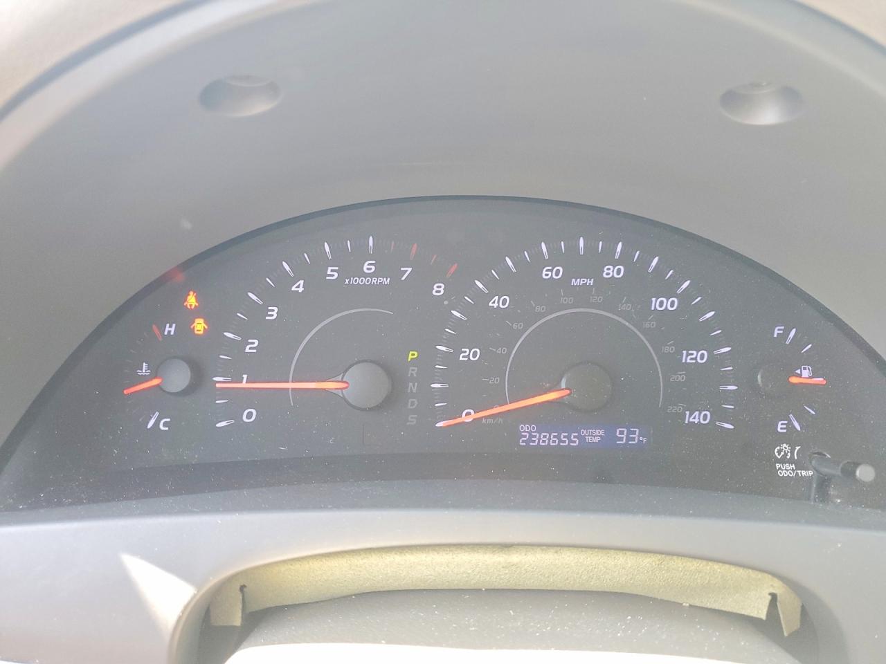 2011 Toyota Camry Le Tan vin: 4T1BF3EK3BU750664
