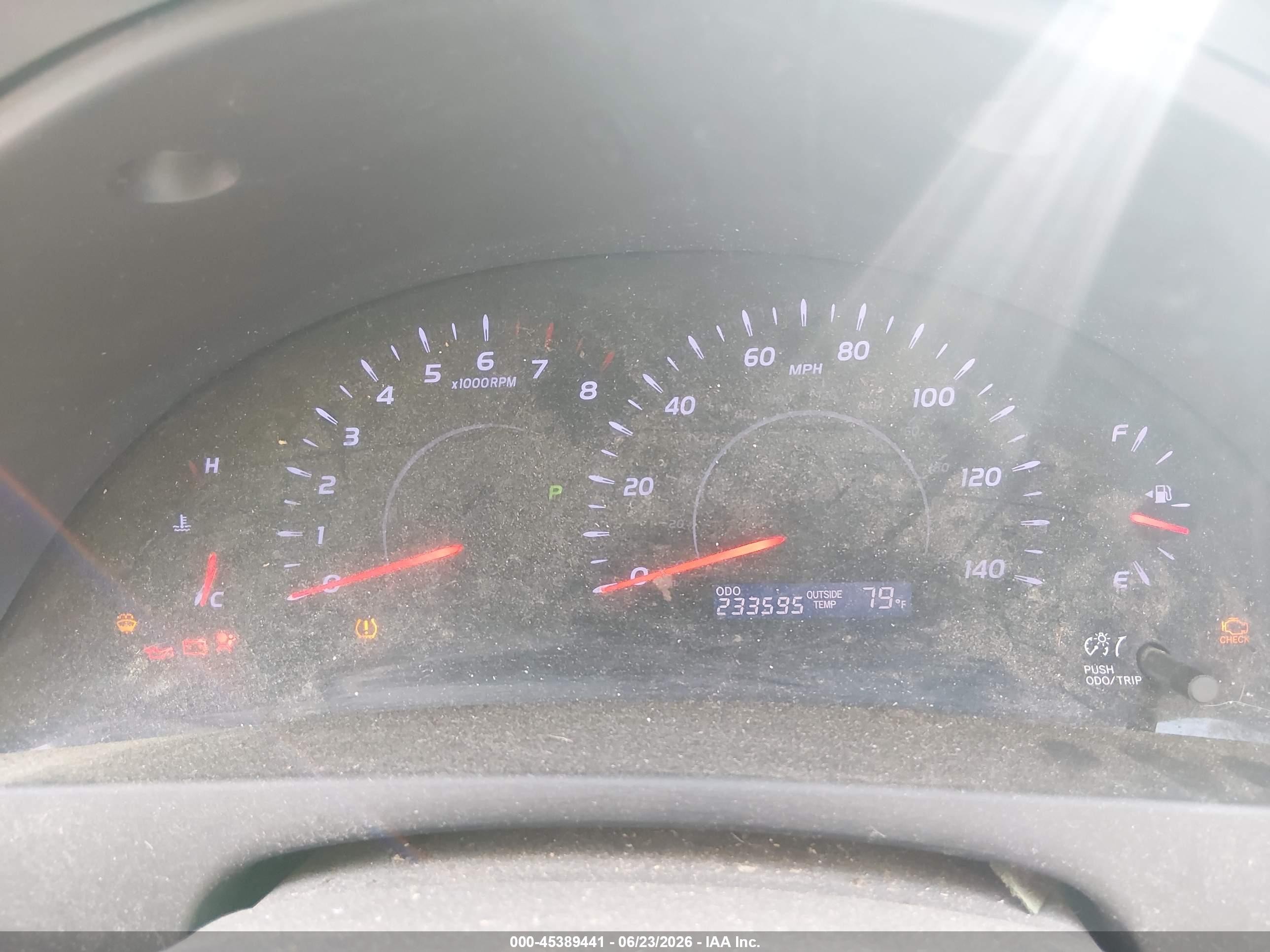 2011 Toyota Camry Le Серебряный vin: 4T1BF3EK3BU759882