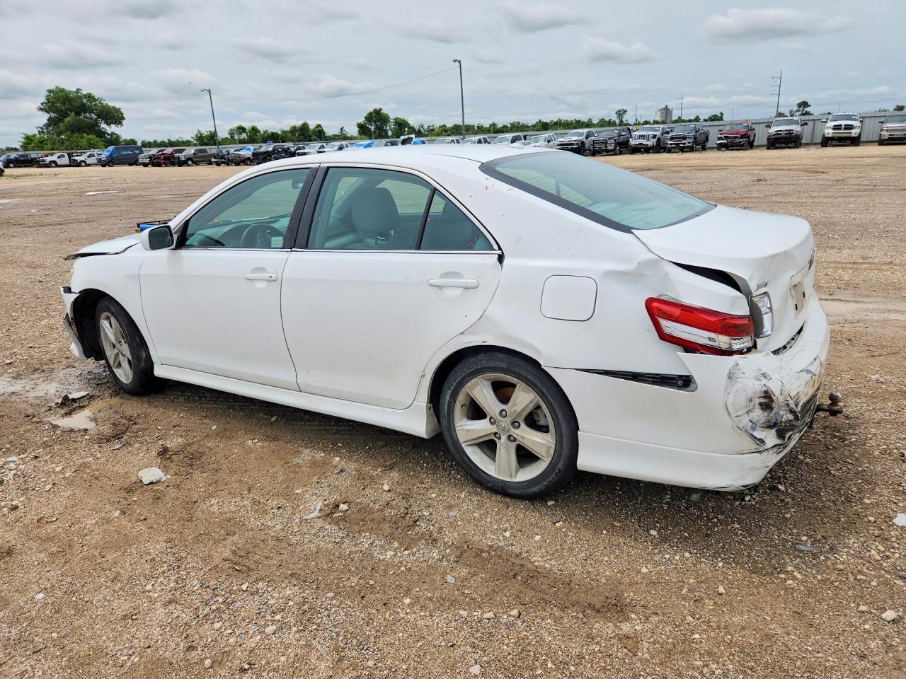 2011 Toyota Camry Se White vin: 4T1BF3EK3BU772096