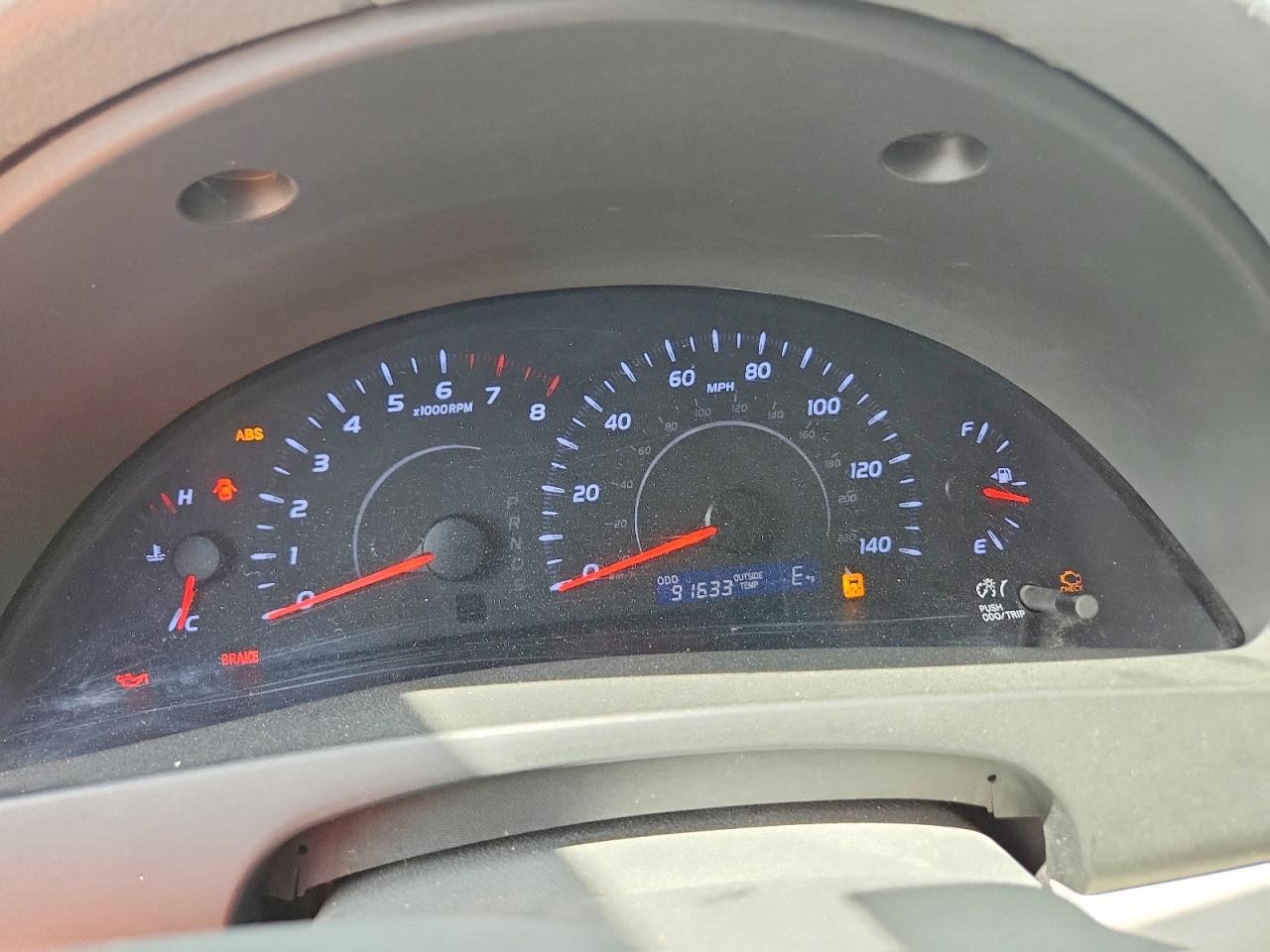 2010 Toyota Camry Le Silver vin: 4T1BF3EK4AU016291