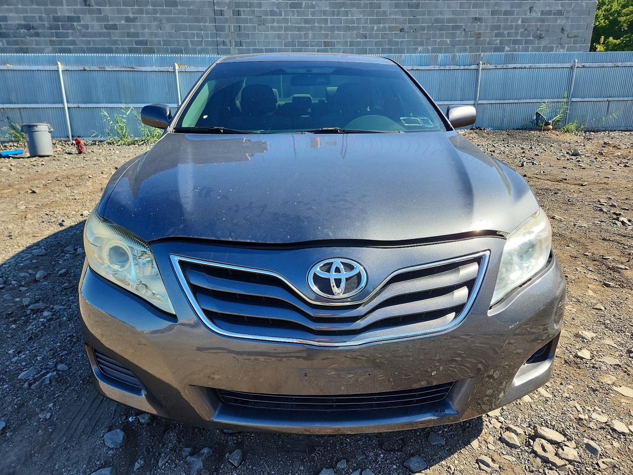 2010 Toyota Camry Серый vin: 4T1BF3EK4AU022074