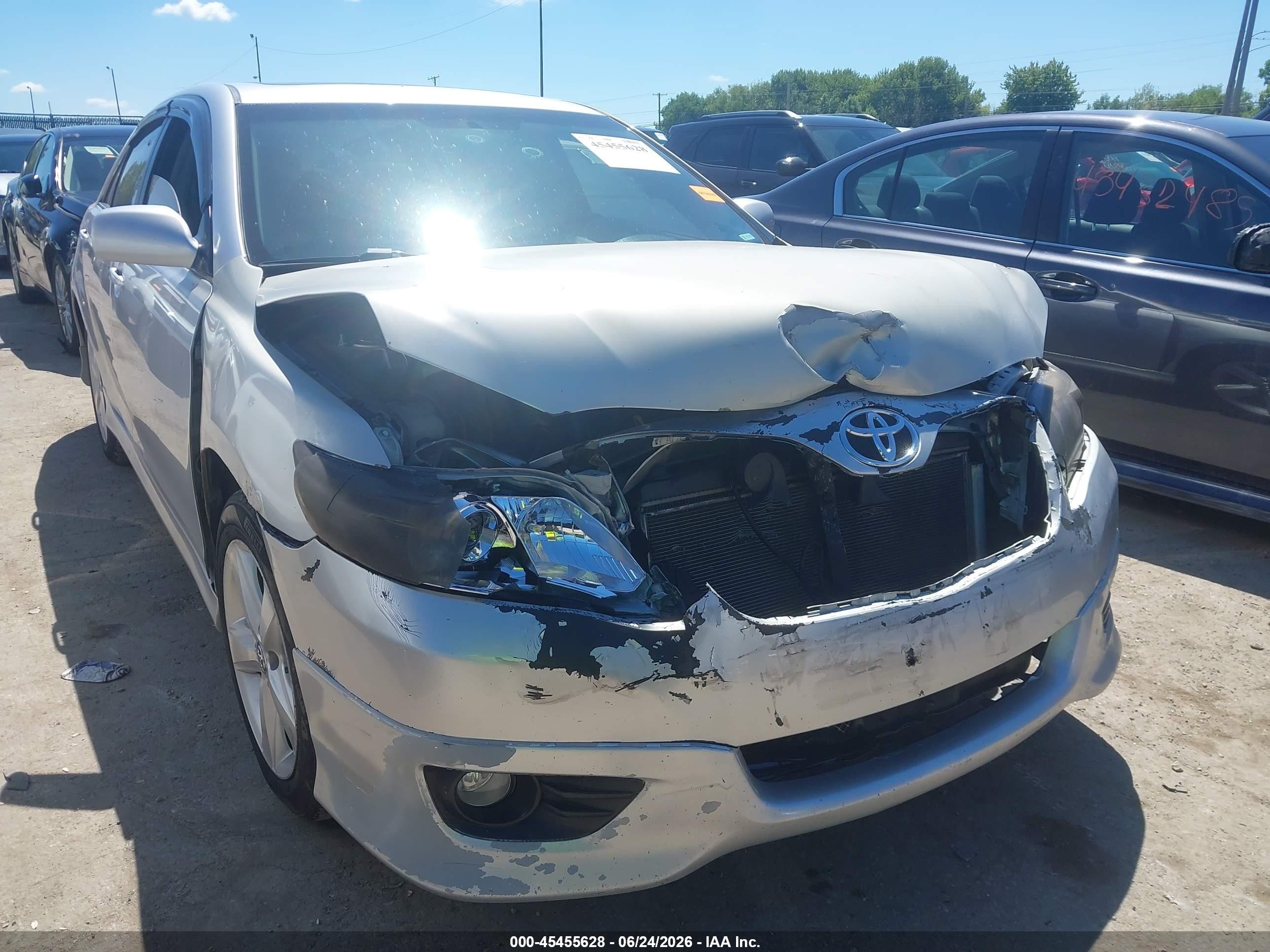 2010 Toyota Camry Se Silver vin: 4T1BF3EK4AU031860