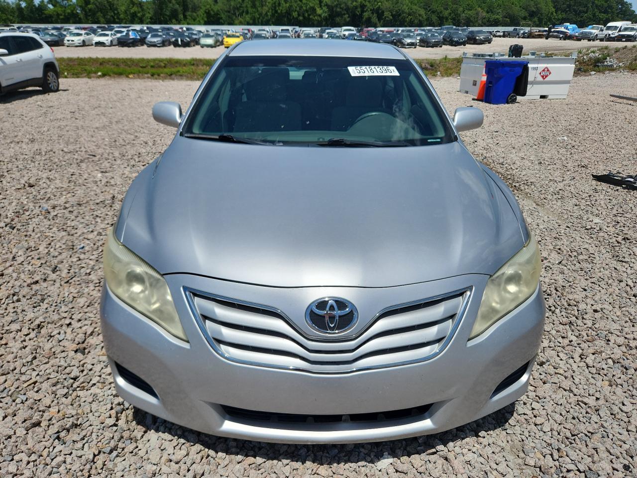 2010 Toyota Camry Le Silver vin: 4T1BF3EK4AU032202