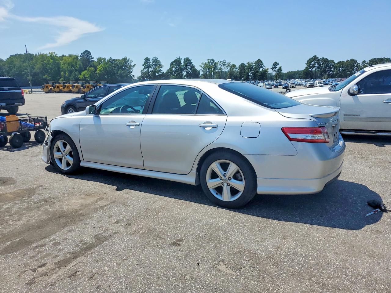 2010 Toyota Camry Se Серебряный vin: 4T1BF3EK4AU047041