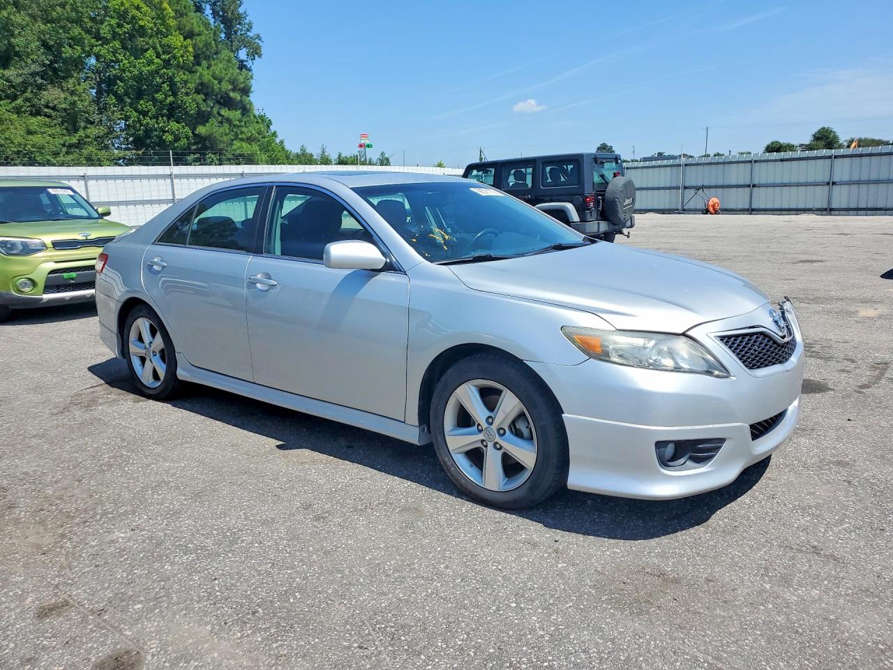 2010 Toyota Camry Se Серебряный vin: 4T1BF3EK4AU047041