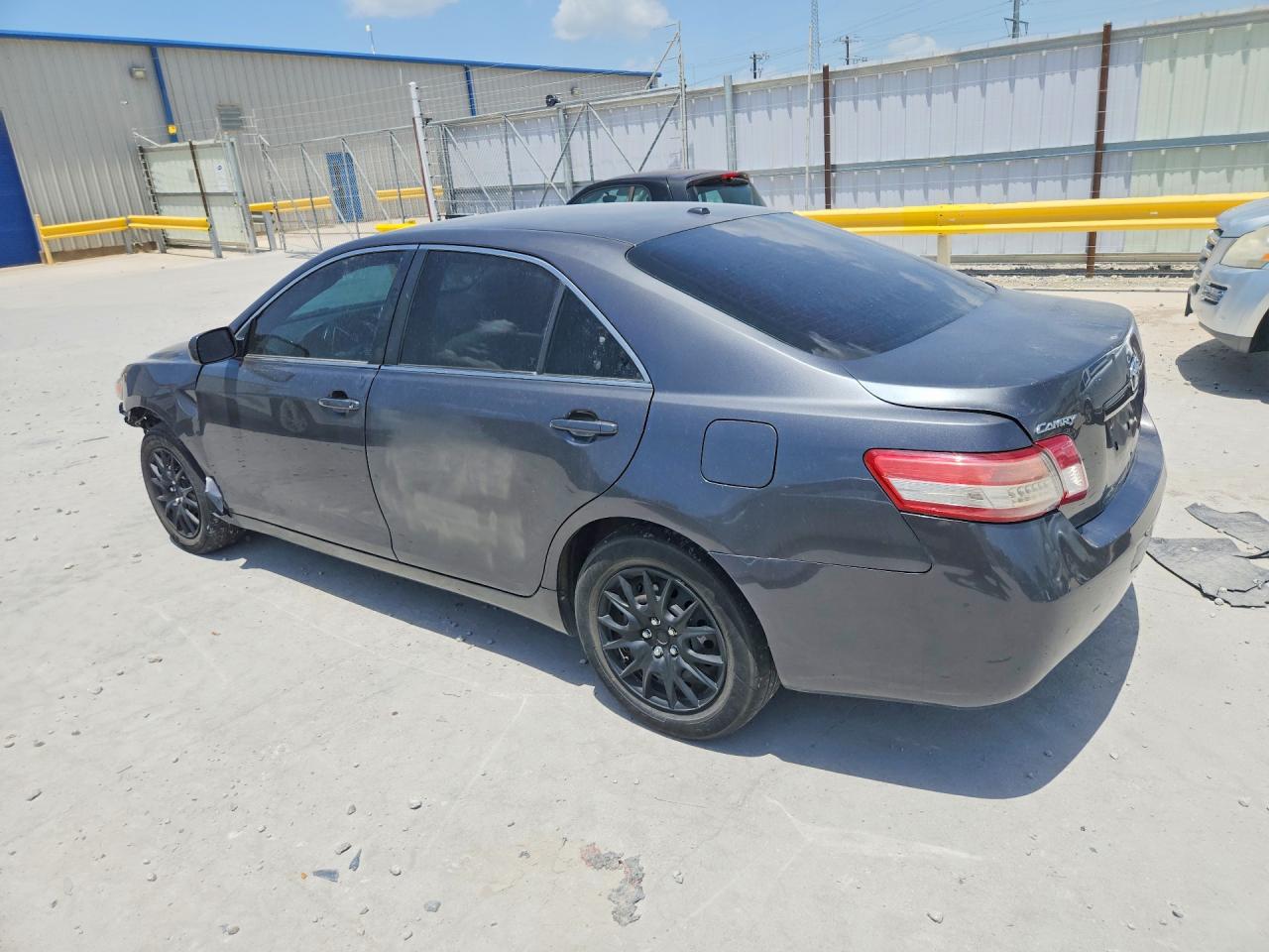 2010 Toyota Camry Le Серый vin: 4T1BF3EK4AU050747