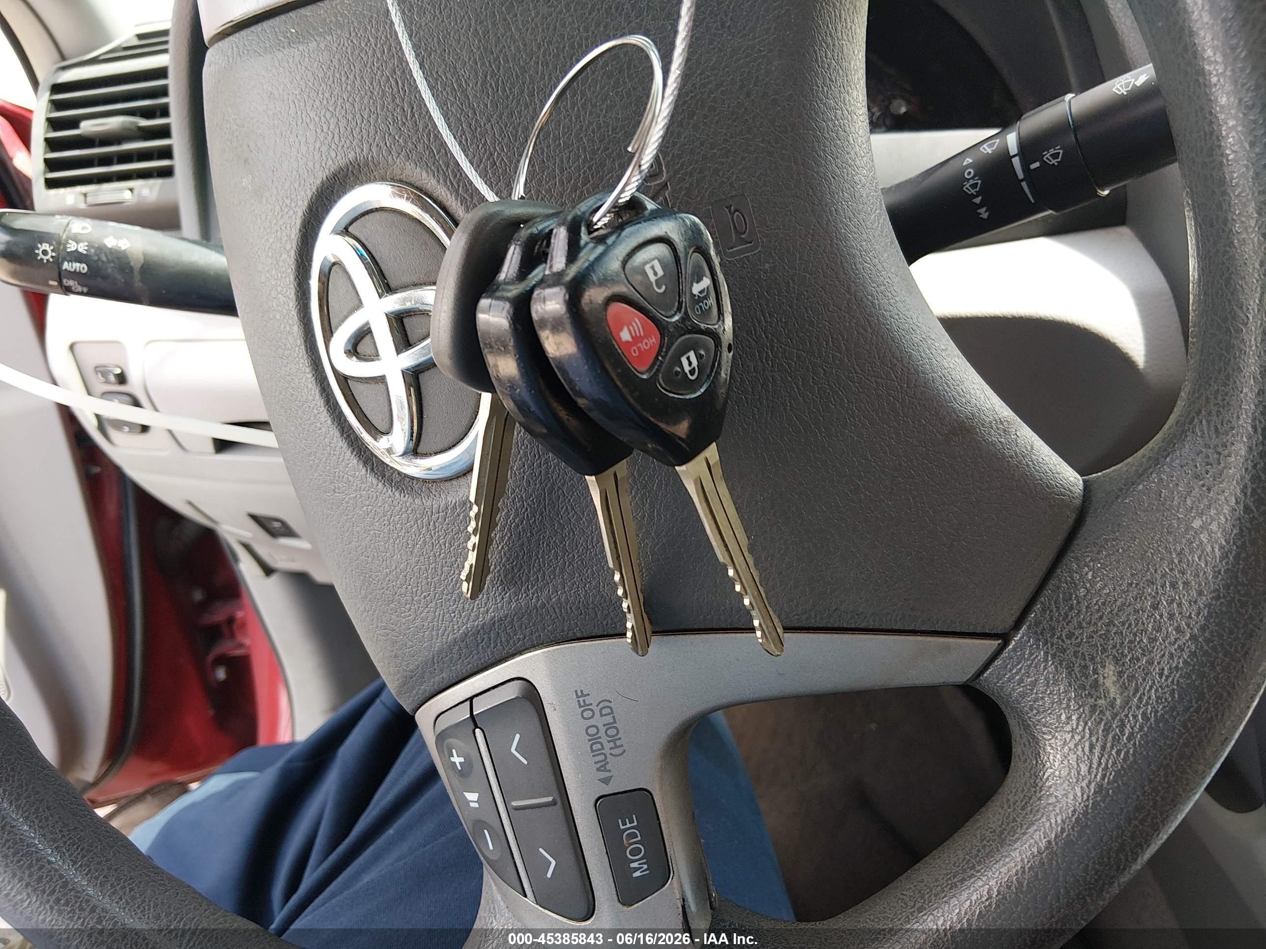 2010 Toyota Camry Le Красный vin: 4T1BF3EK4AU074501
