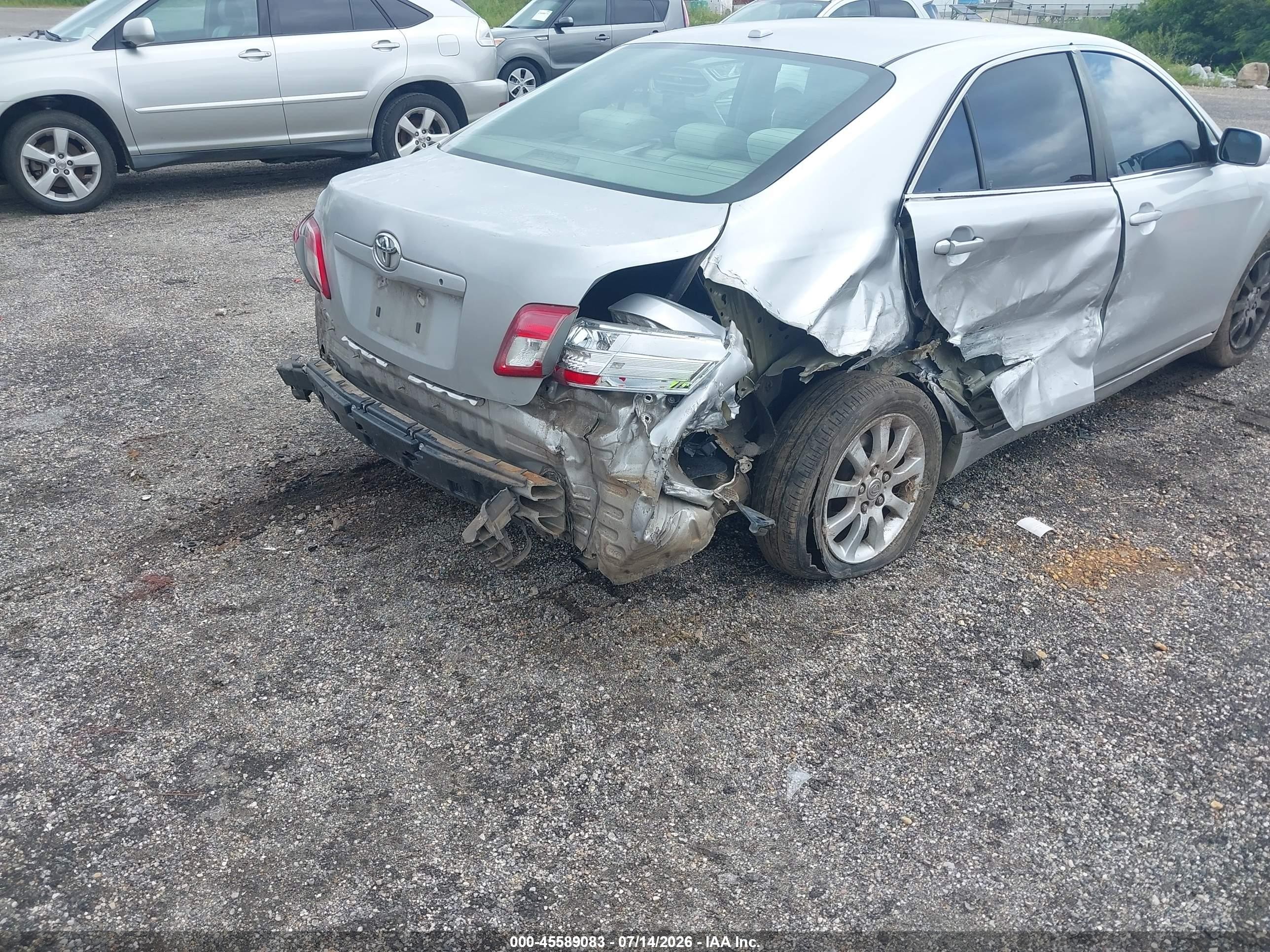 2010 Toyota Camry   Silver vin: 4T1BF3EK4AU080718