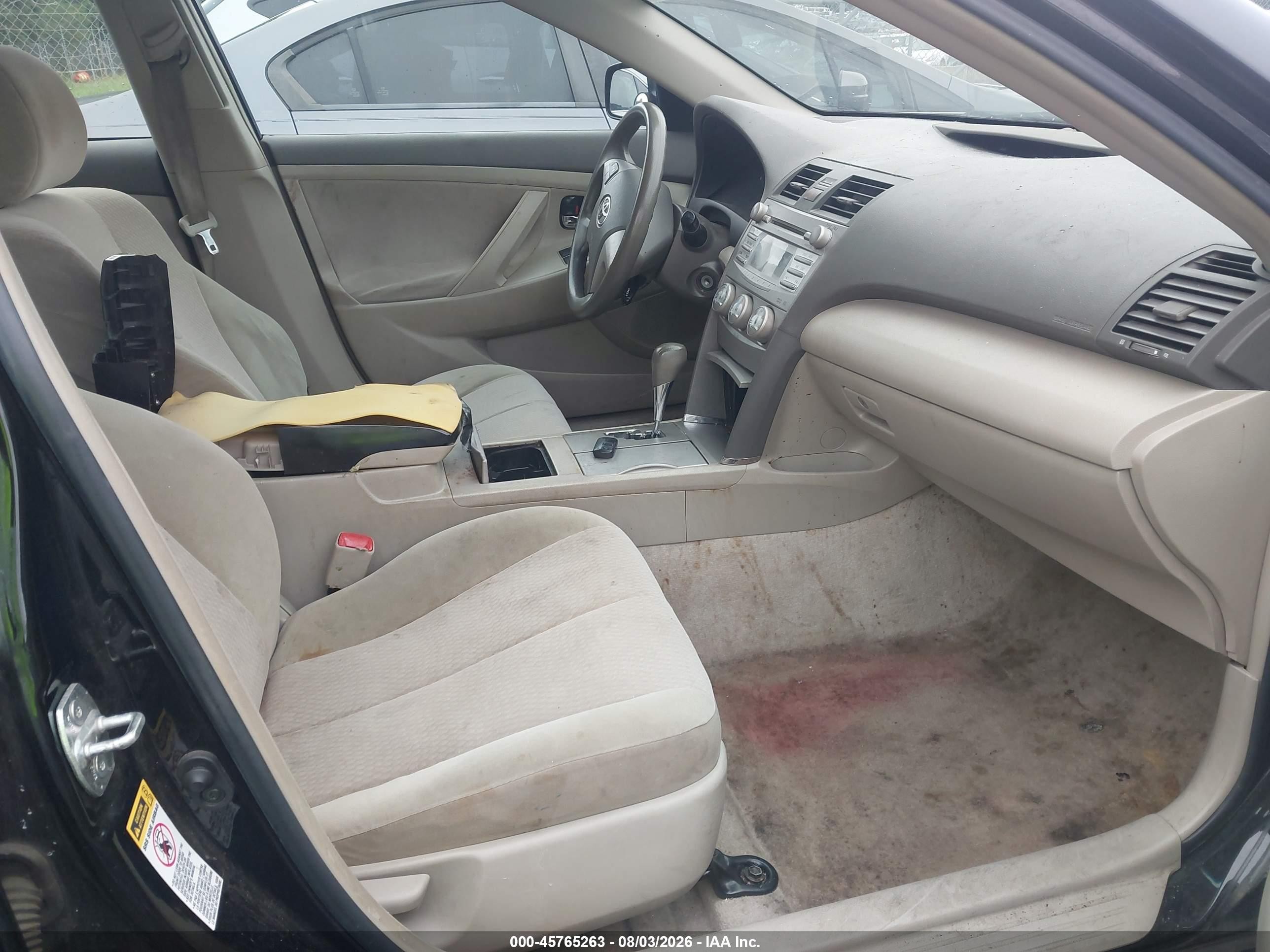 2010 Toyota Camry   Черный vin: 4T1BF3EK4AU080959