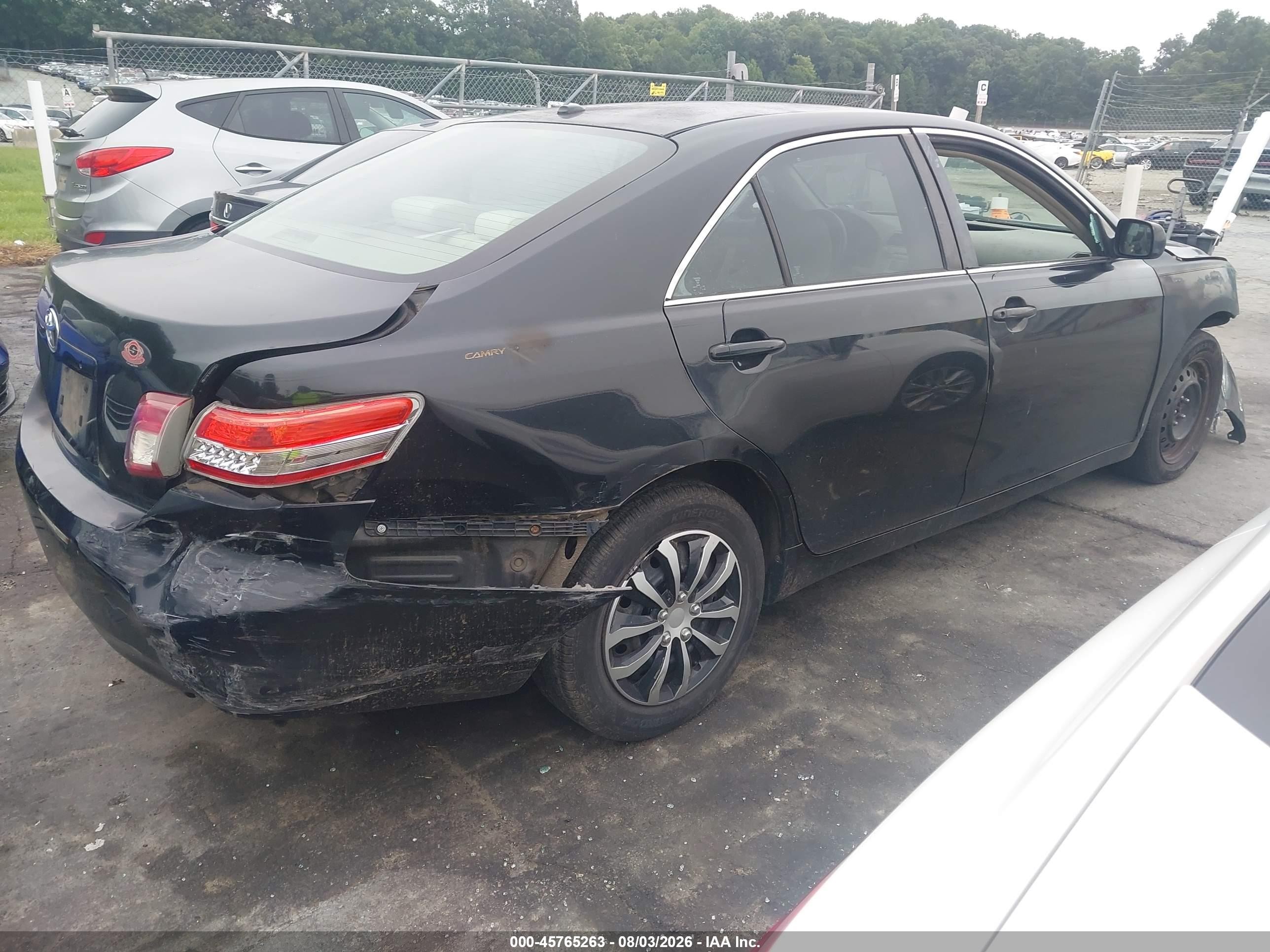 2010 Toyota Camry   Черный vin: 4T1BF3EK4AU080959