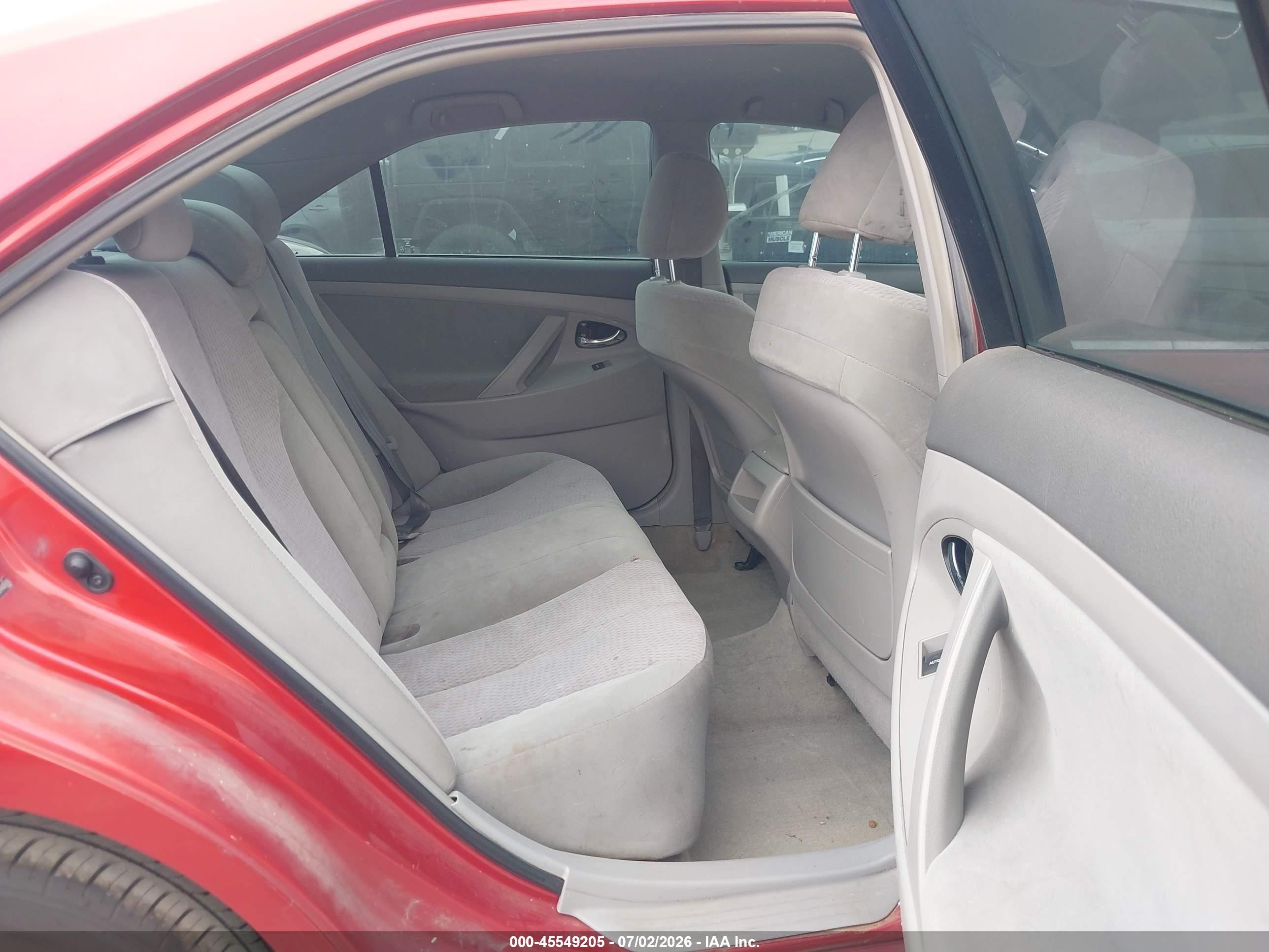 2010 Toyota Camry Le Красный vin: 4T1BF3EK4AU085806