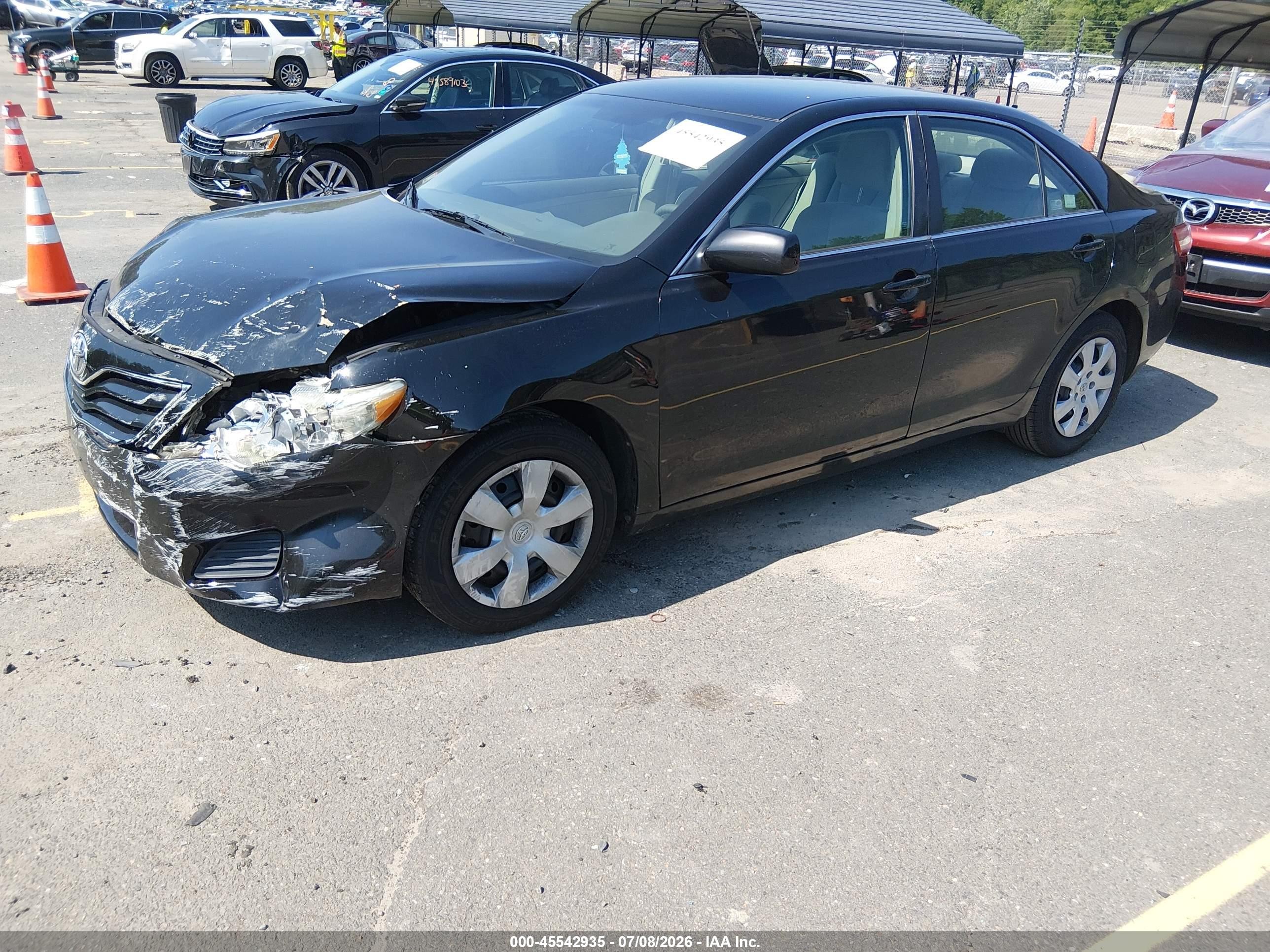 2010 Toyota Camry Le Black vin: 4T1BF3EK4AU112972